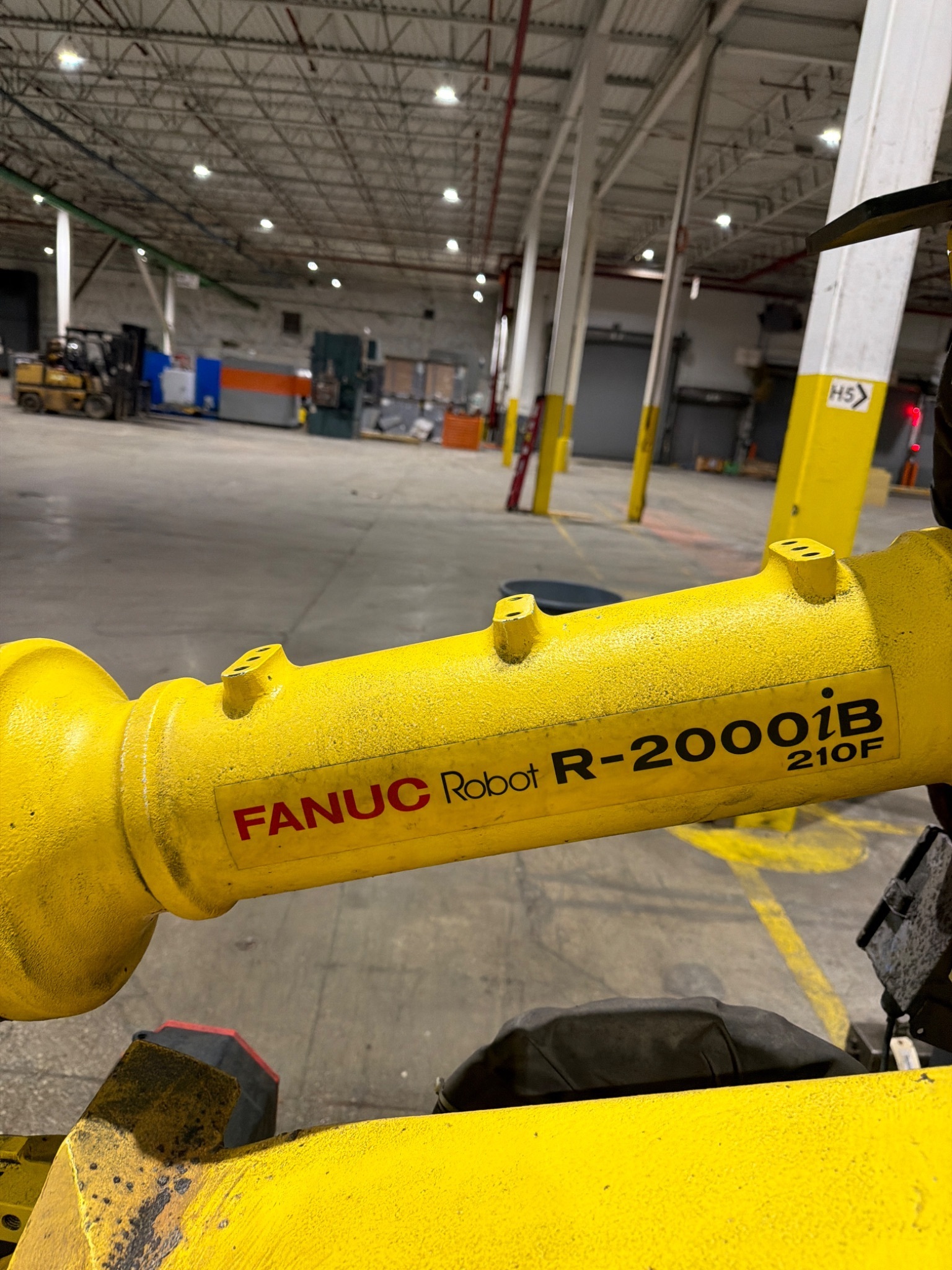 FANUC R-2000iB/210F Complete w/ R-30iB Controller USED 8