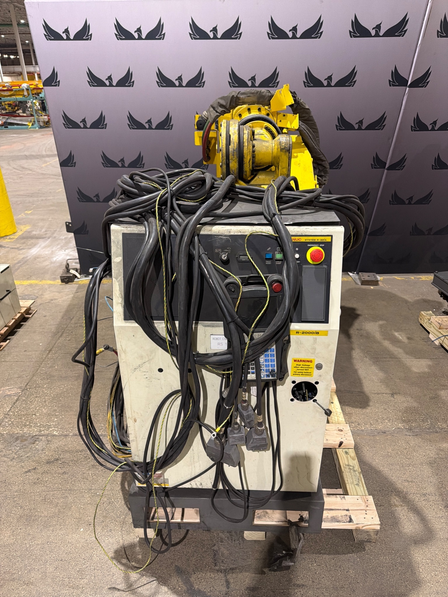 FANUC R-2000iB/210F Complete w/ R-30iA Controller USED 0