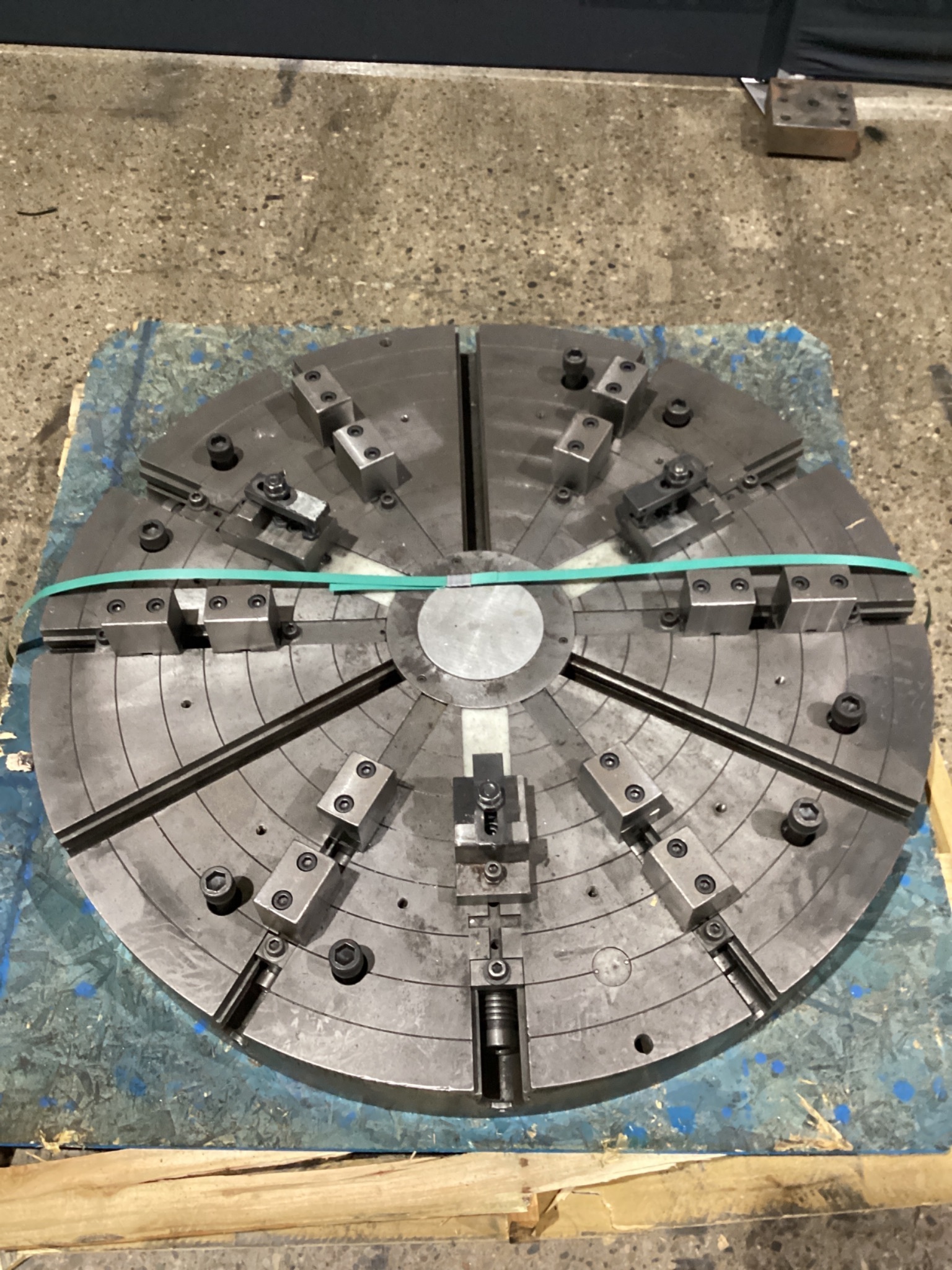 GENERIC 42" 6 Jaw Lathe Chuck USED 0