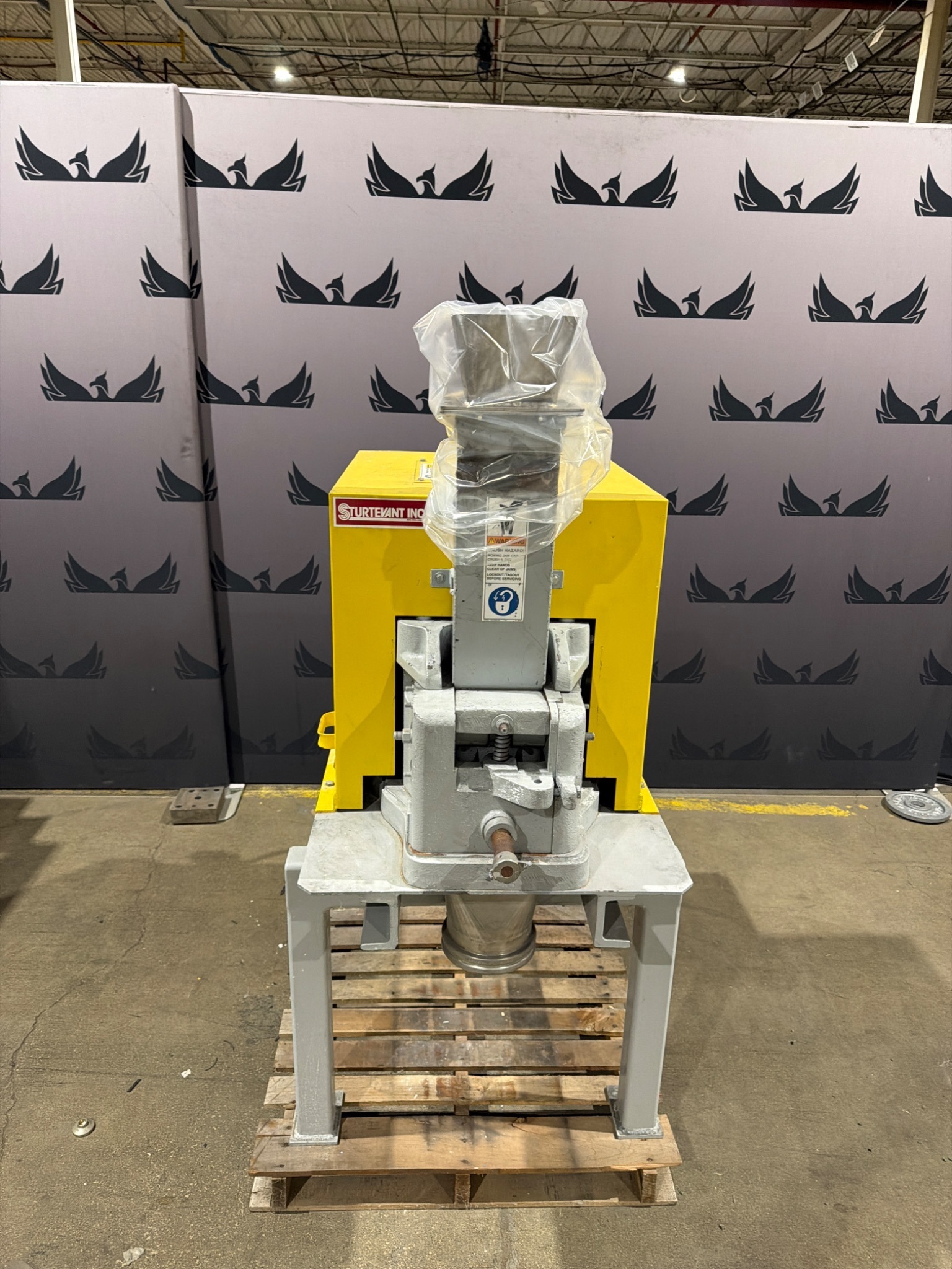 STURTEVANT 2X6 Laboratory Jaw Crusher USED 0