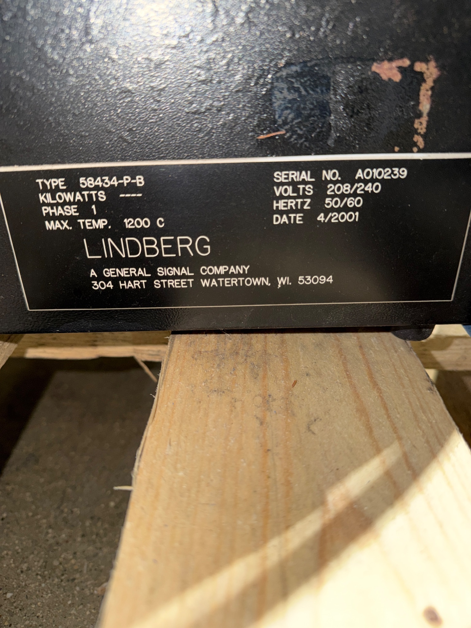 LINDBERG Blue M HTF55347C 1200°C Tube Furnace w/ 58434‑P‑B Control Console USED 5