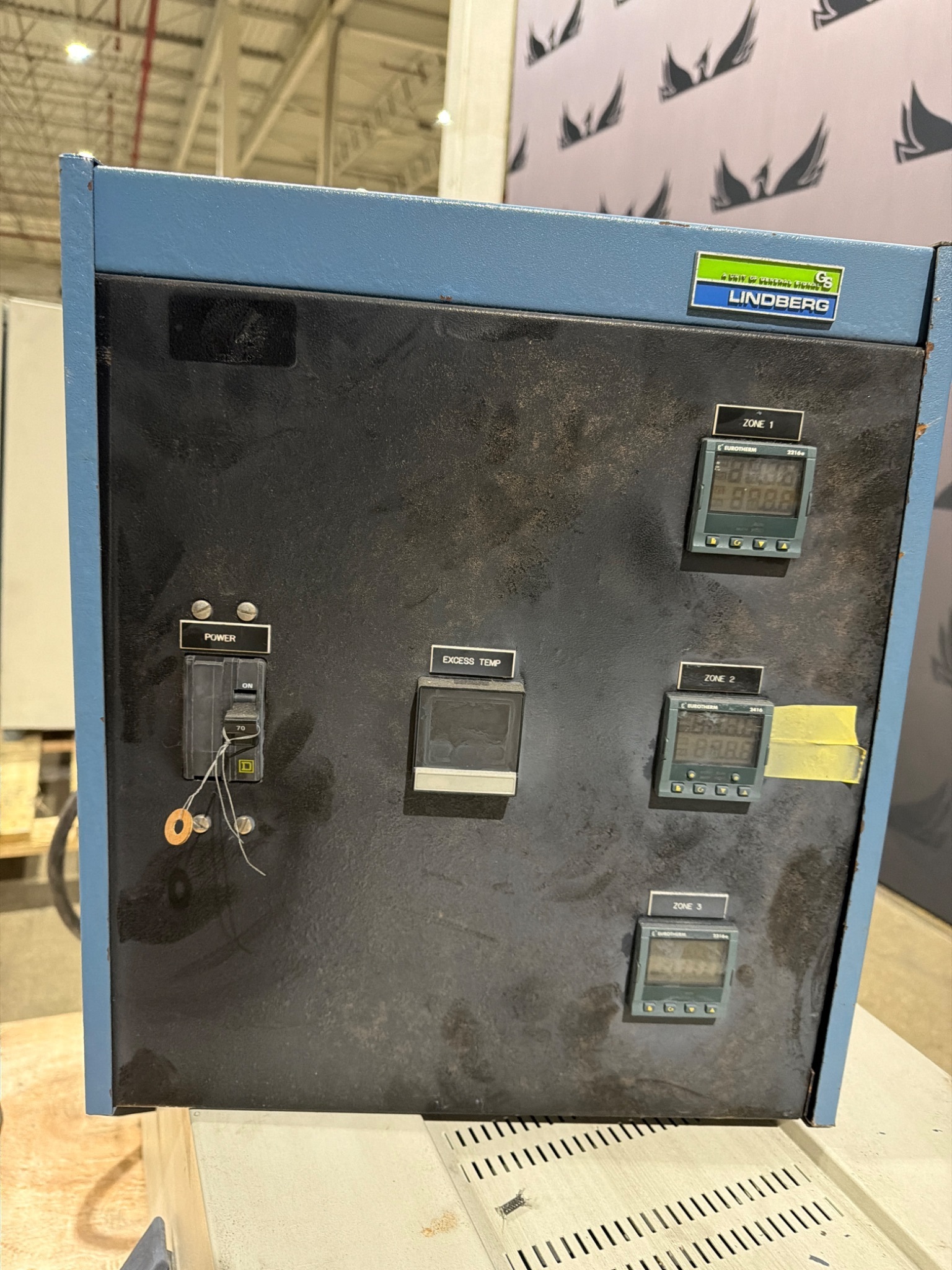 LINDBERG Blue M HTF55347C 1200°C Tube Furnace w/ 58434‑P‑B Control Console USED 1