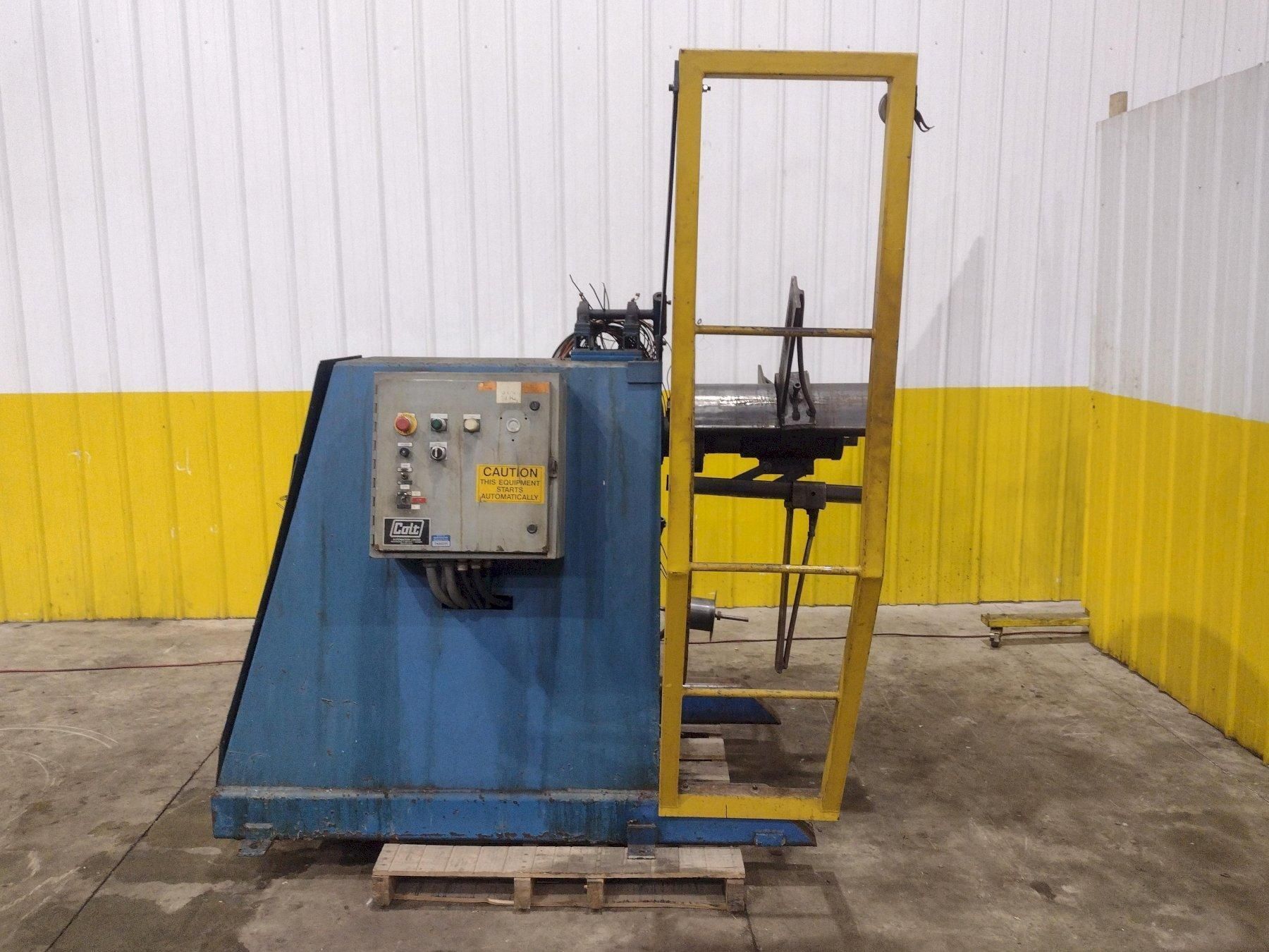 6,000 X 12" COLT MODEL #CR-60-12 MOTORIZED COIL REEL UNCOILER USED 8