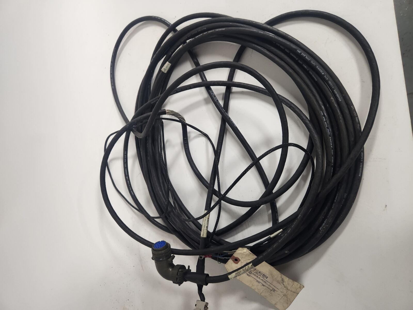 FANUC EE-3285-122-002 AUX AXIS PULSE CABLE - USED, AS IS 0