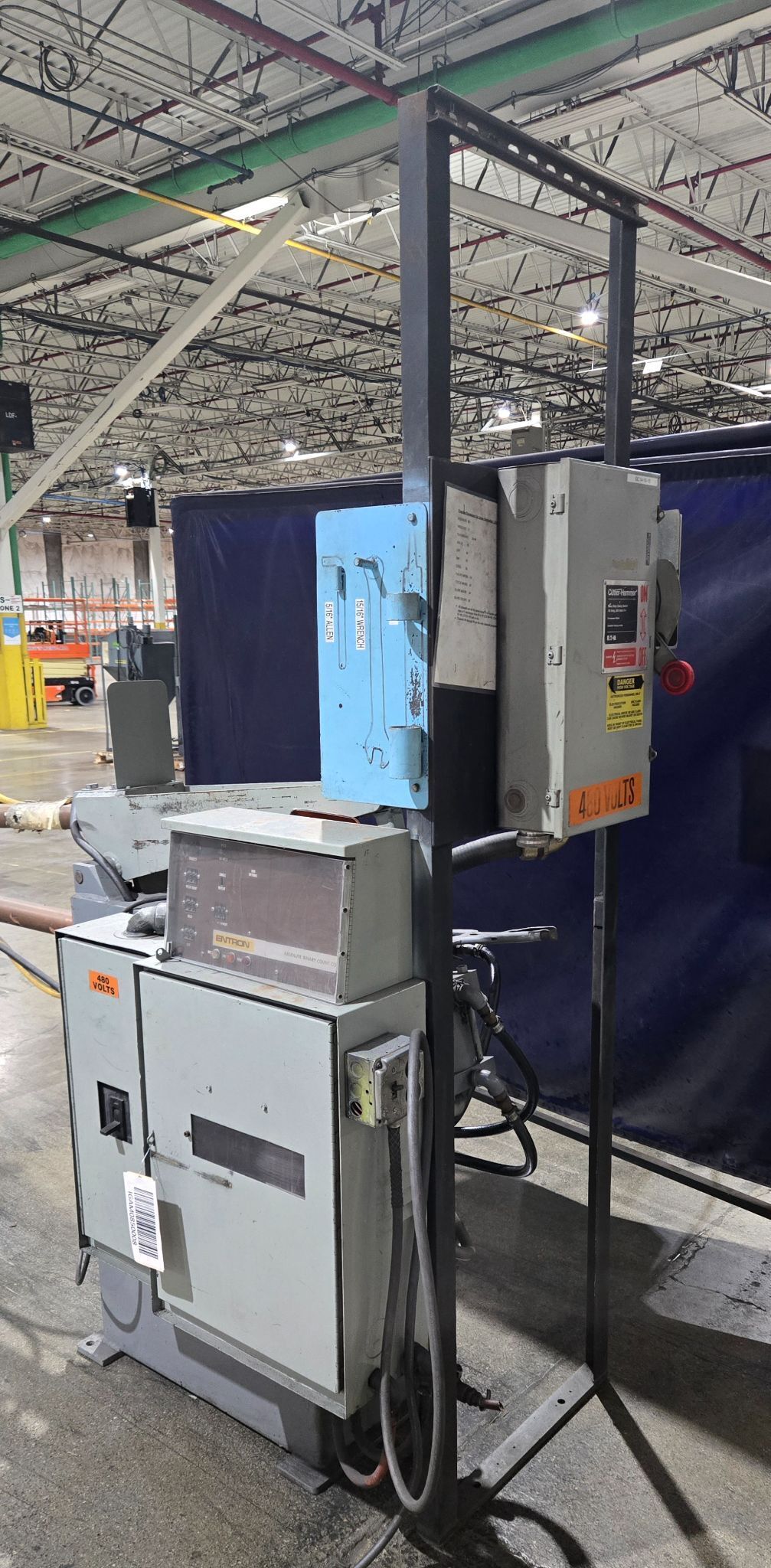 BERKLEY DAVIS RA-3-36 WELDER 440V 50 KVA 36" THROAT USED 2