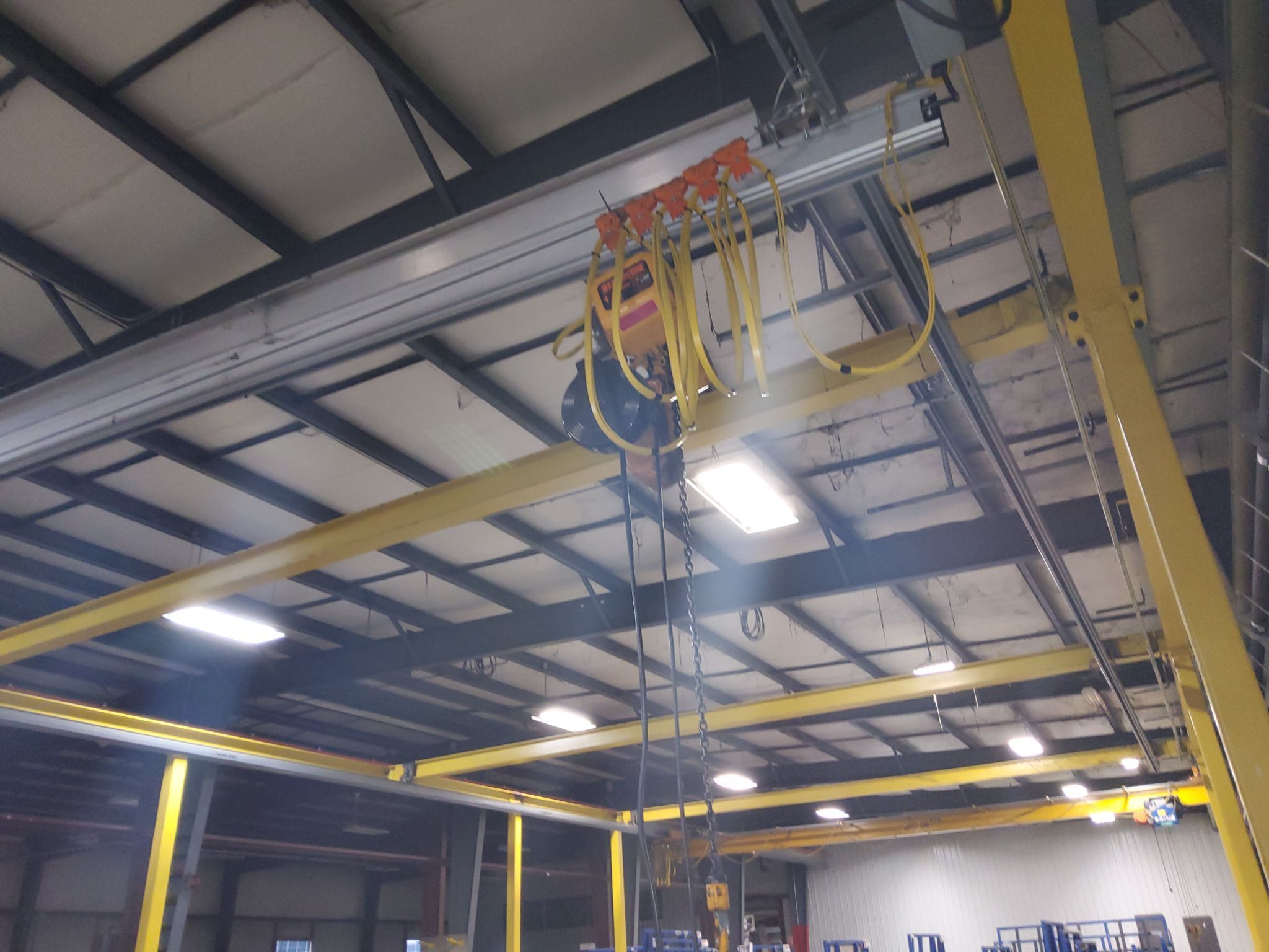 INGERSOL ALUMINUM RAIL FREE STANDING BRIDGE CRANE WITH HOIST - 1/2 TON CAP. 3