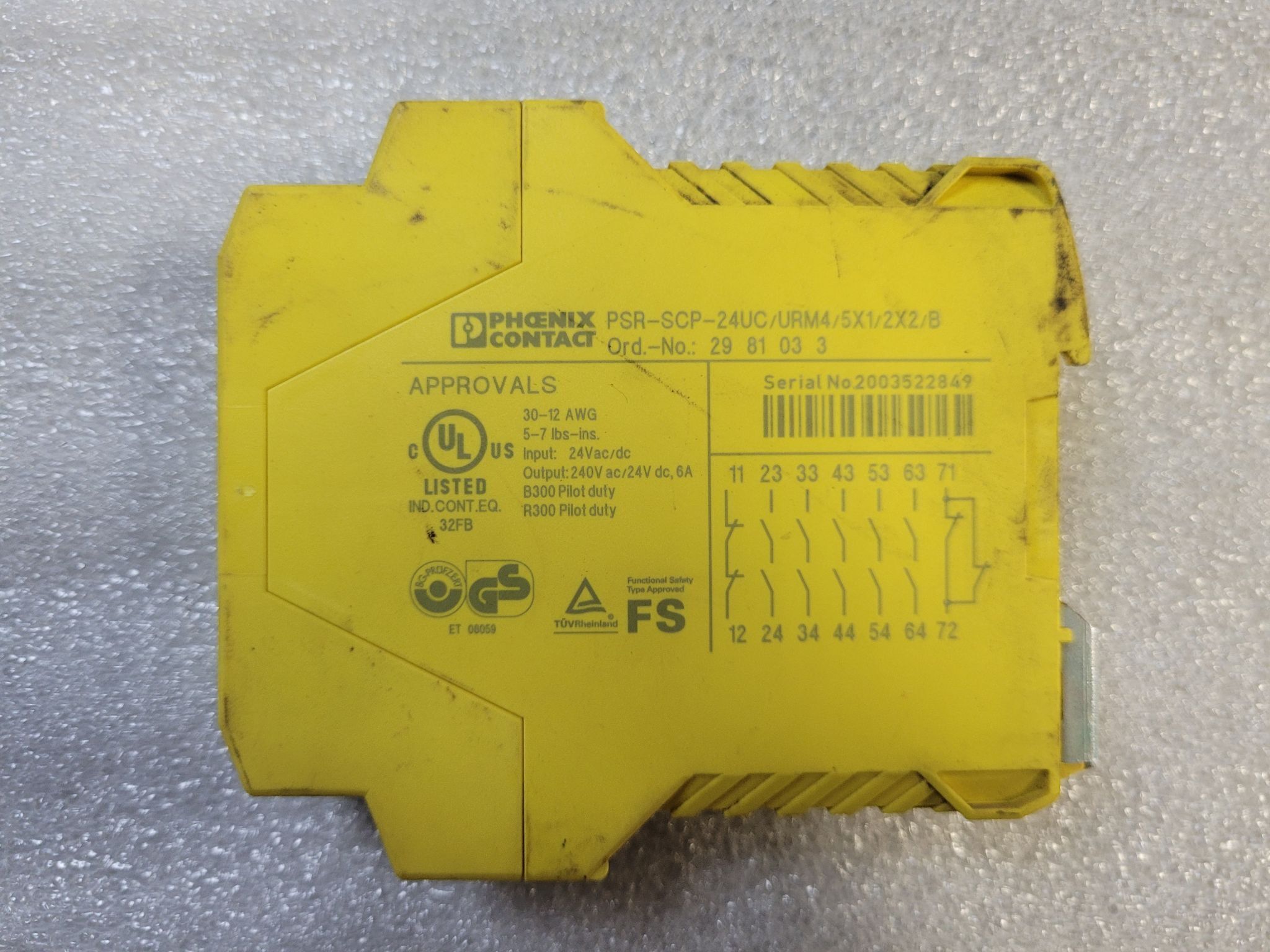 PHEONIX CONTACT SAFETY RELAY PSR-SCP-24UC/URM4/5X1/2X2/B USED 3