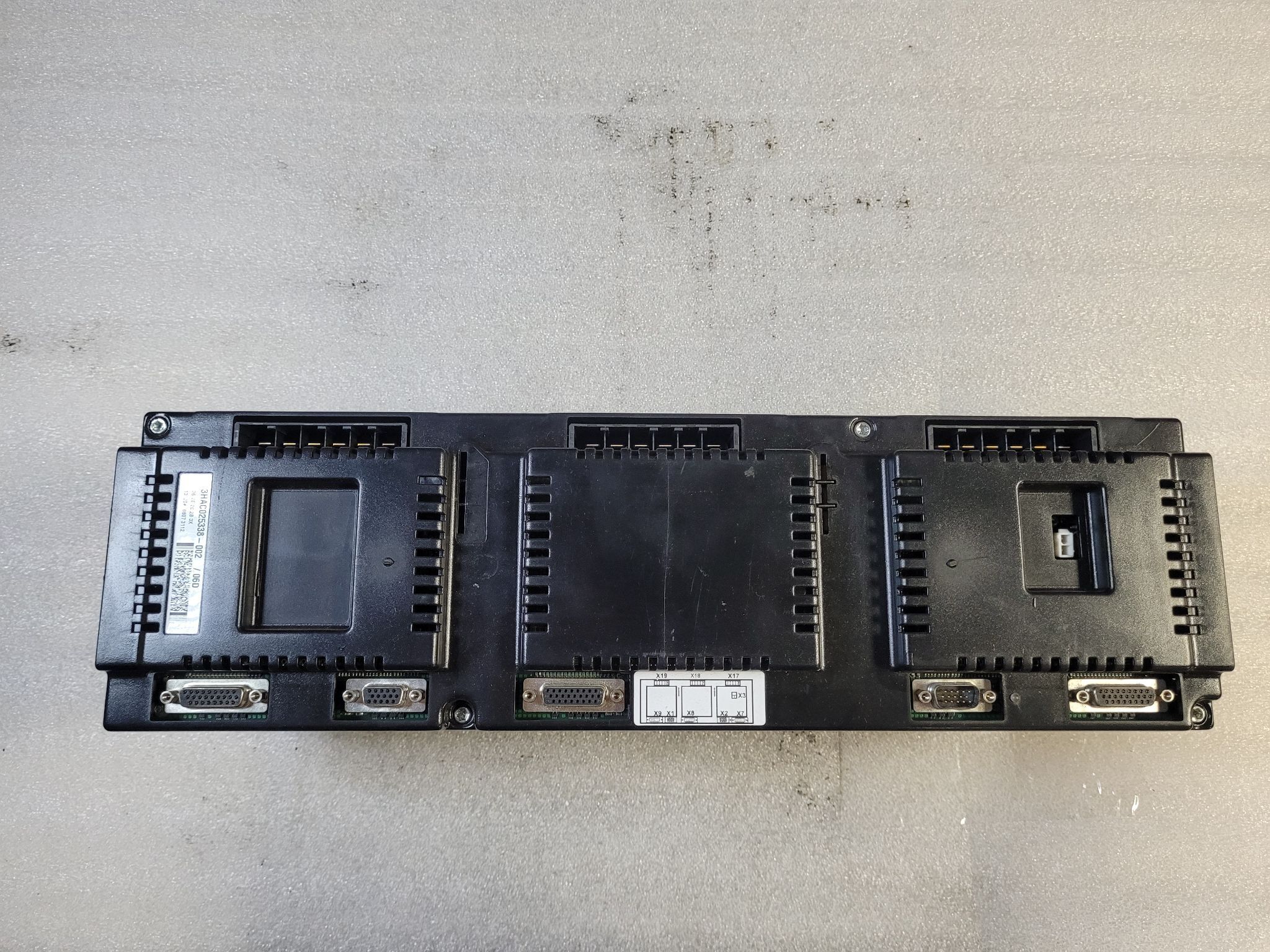 ABB 3HAC025338-002/06D ROBOT DRIVE USED 1