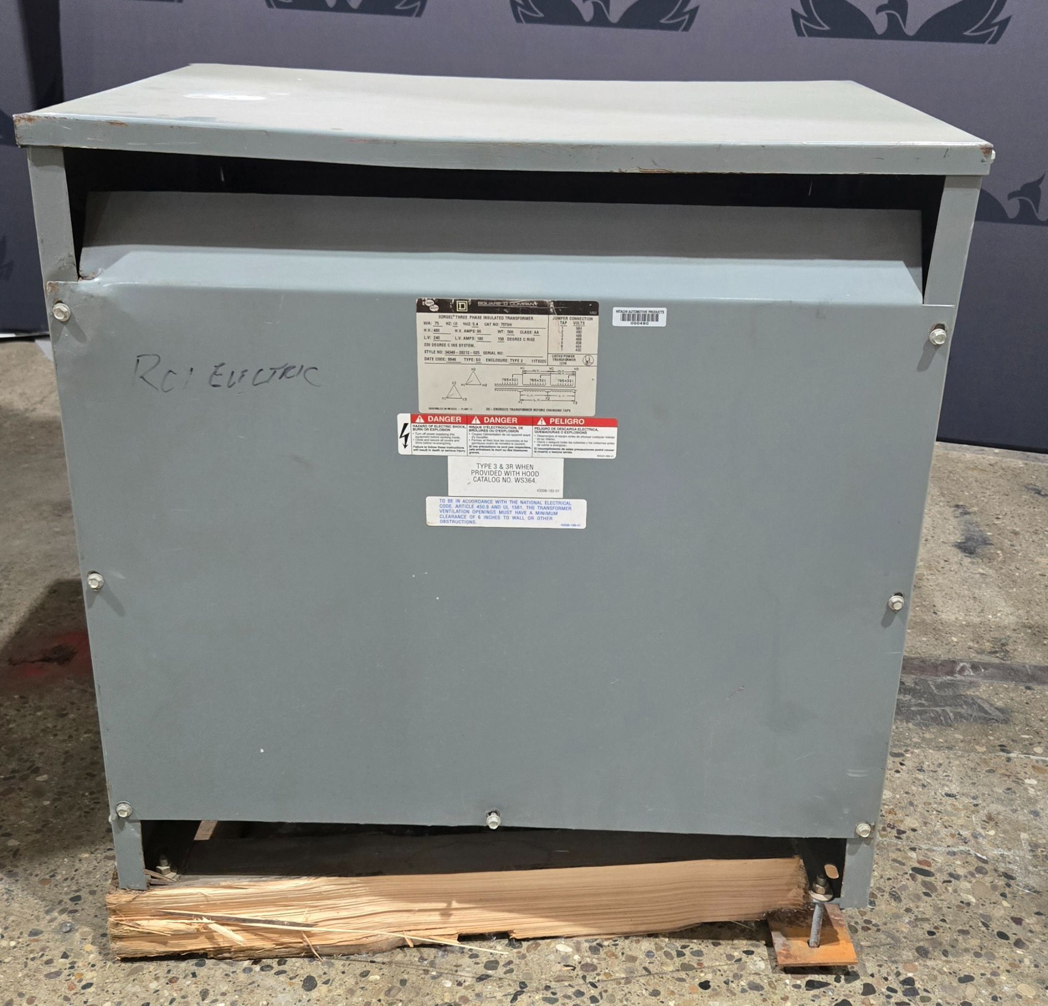 Square D 75T6H 75 kVa Transformer 3-PH, 480V - 240V USED 0