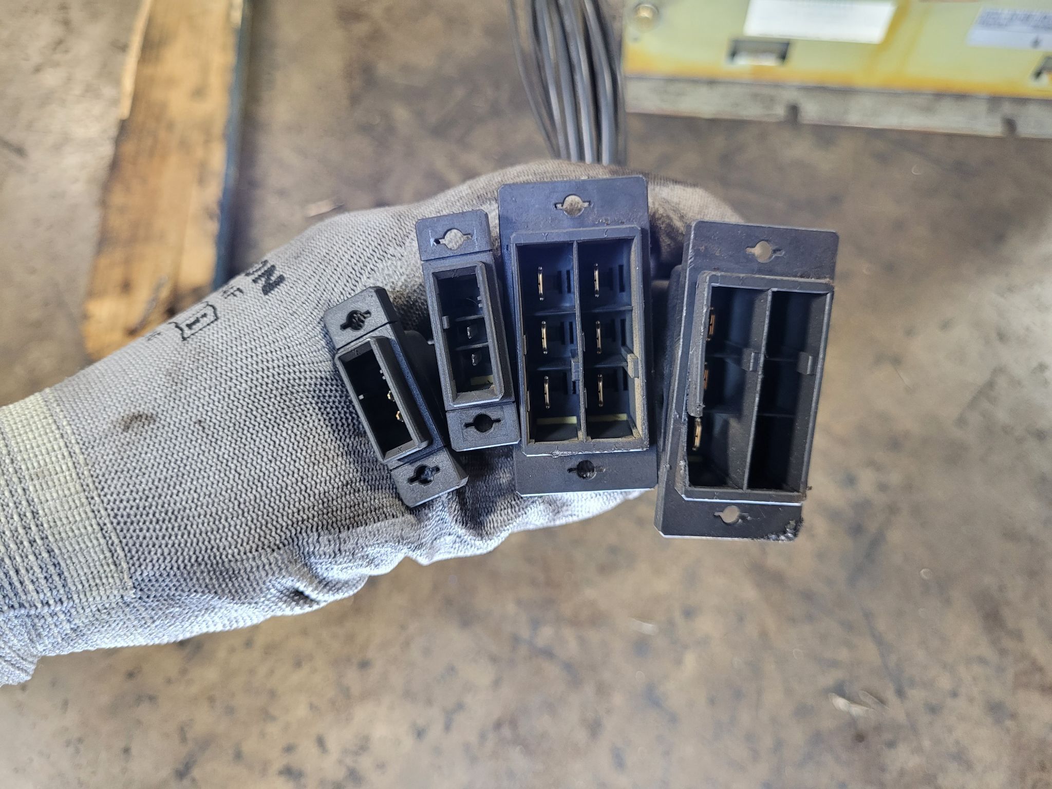 FANUC A80L-0026-0035 Robotic Transformer 7.5 KVA USED 1