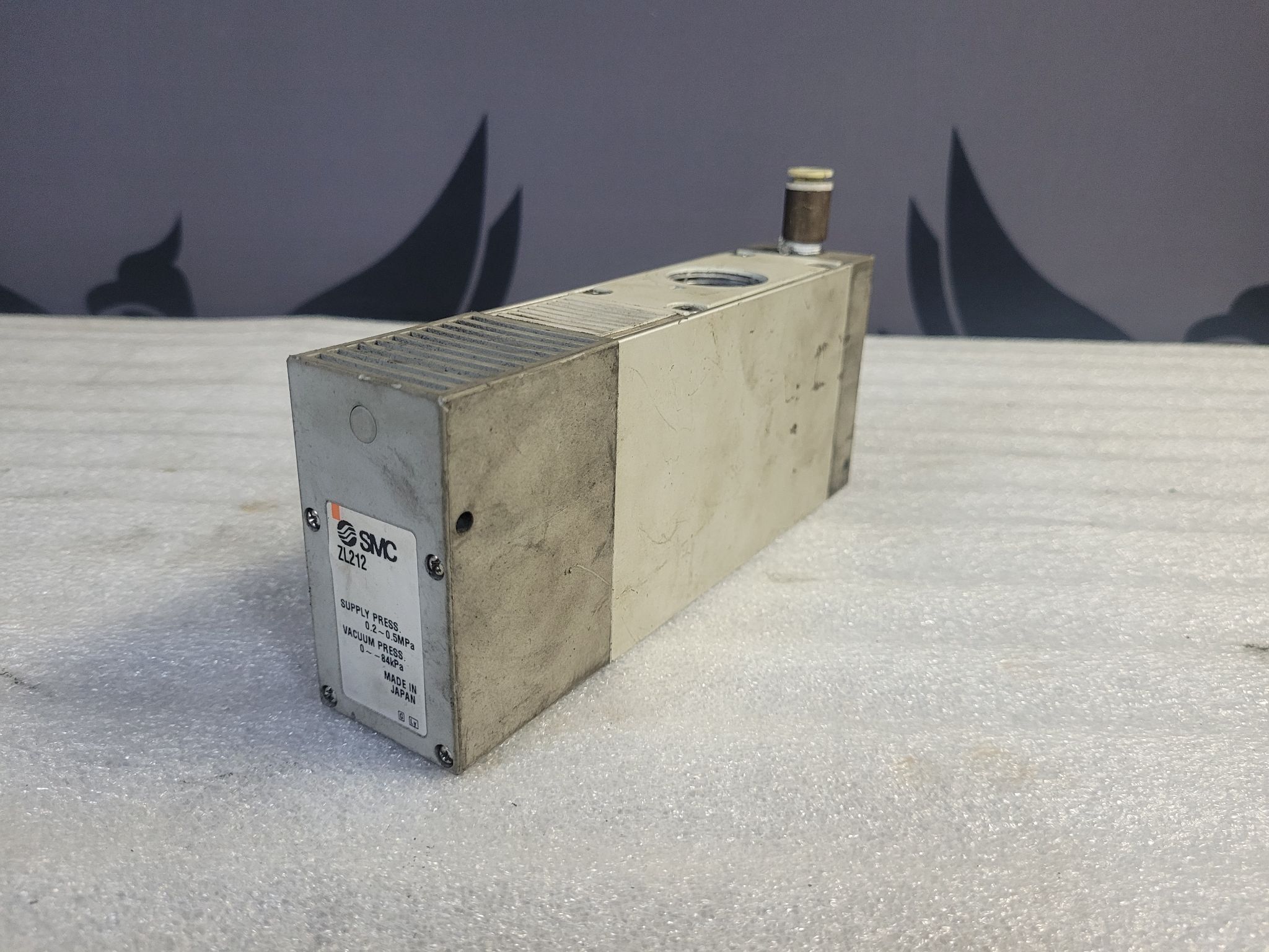 SMC ZL212 Multistage Vacuum Ejector USED 0