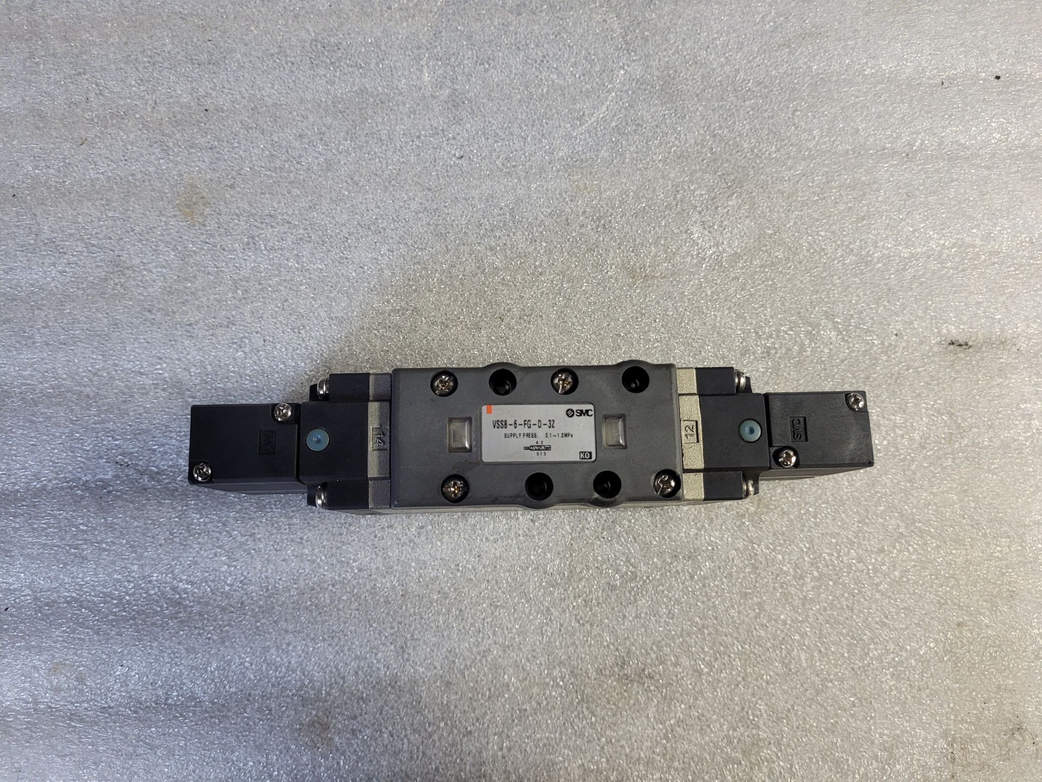SMC VSS8-6-FG-D-3Z Solenoid Valve USED 1