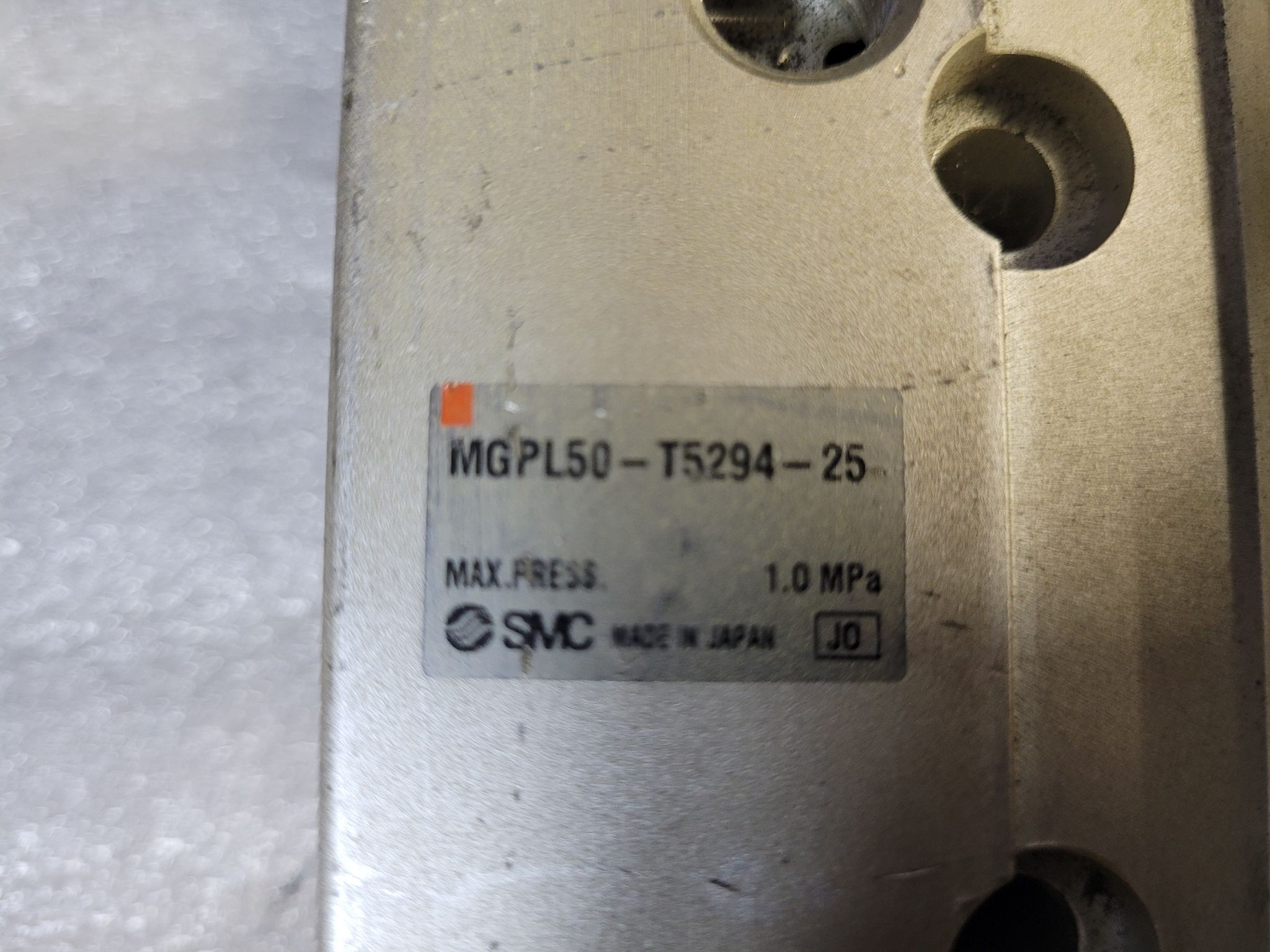 SMC MGPL50-T5294-25 50 mm Guided Air Cylinder USED 3