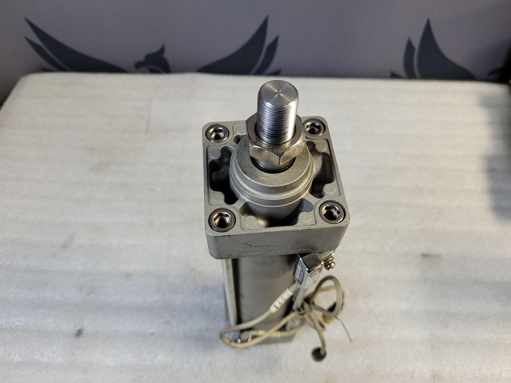 SMC MDBB63-200-A54-571 Pneumatic Tie-Rod Cylinder 63mm x 200mm USED 1