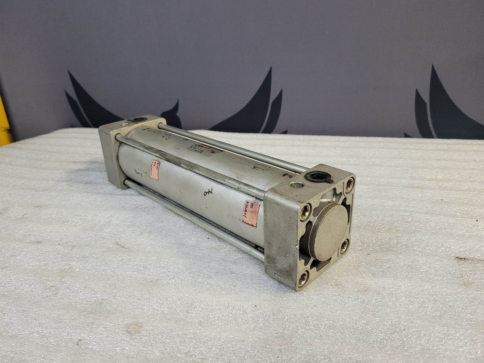 SMC MDBB63-200 Medium Duty Tie-Rod Cylinder USED 1