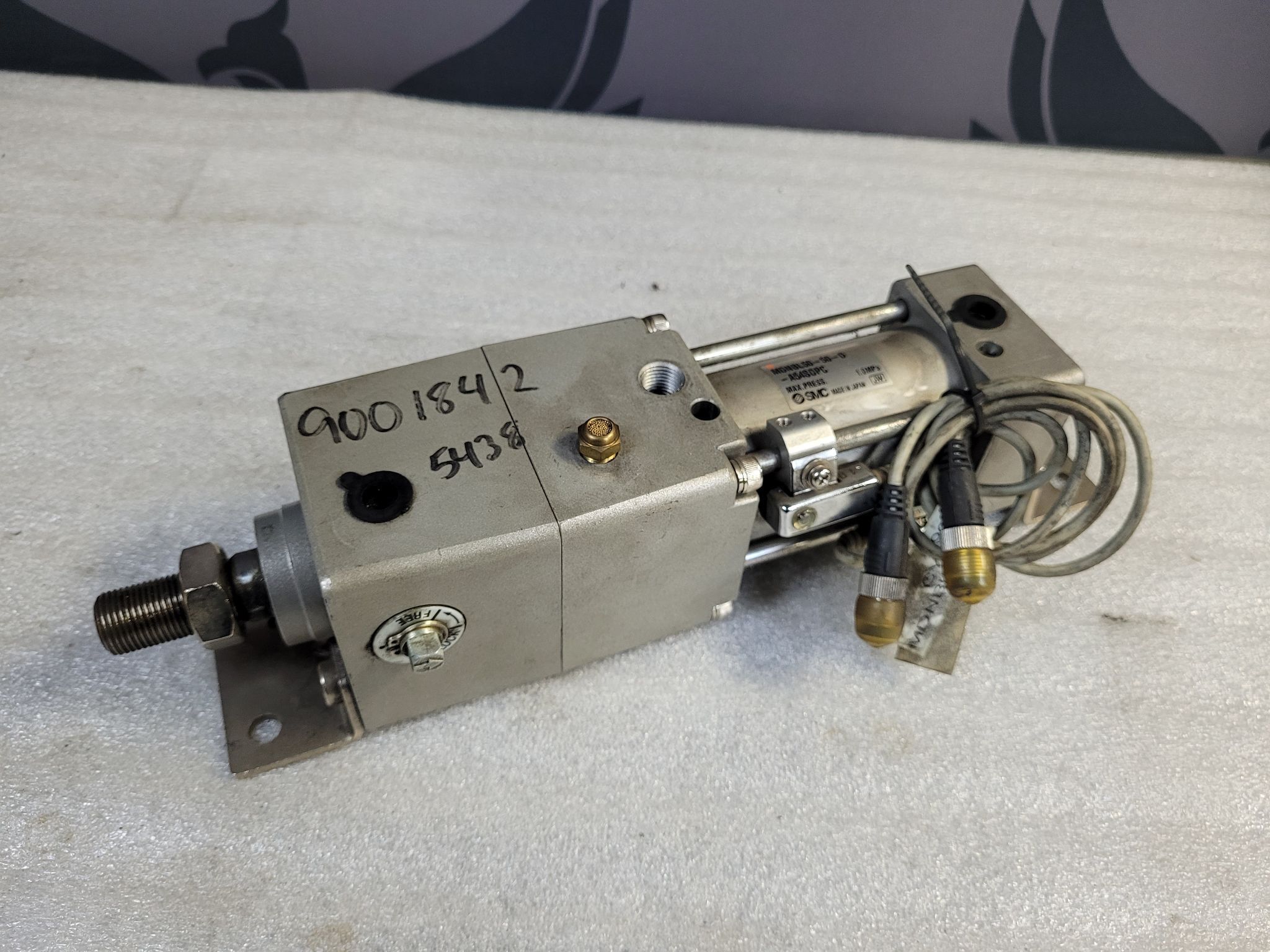 SMC MDNBL50-50-D-A54SDPC Pneumatic Cylinder USED 0