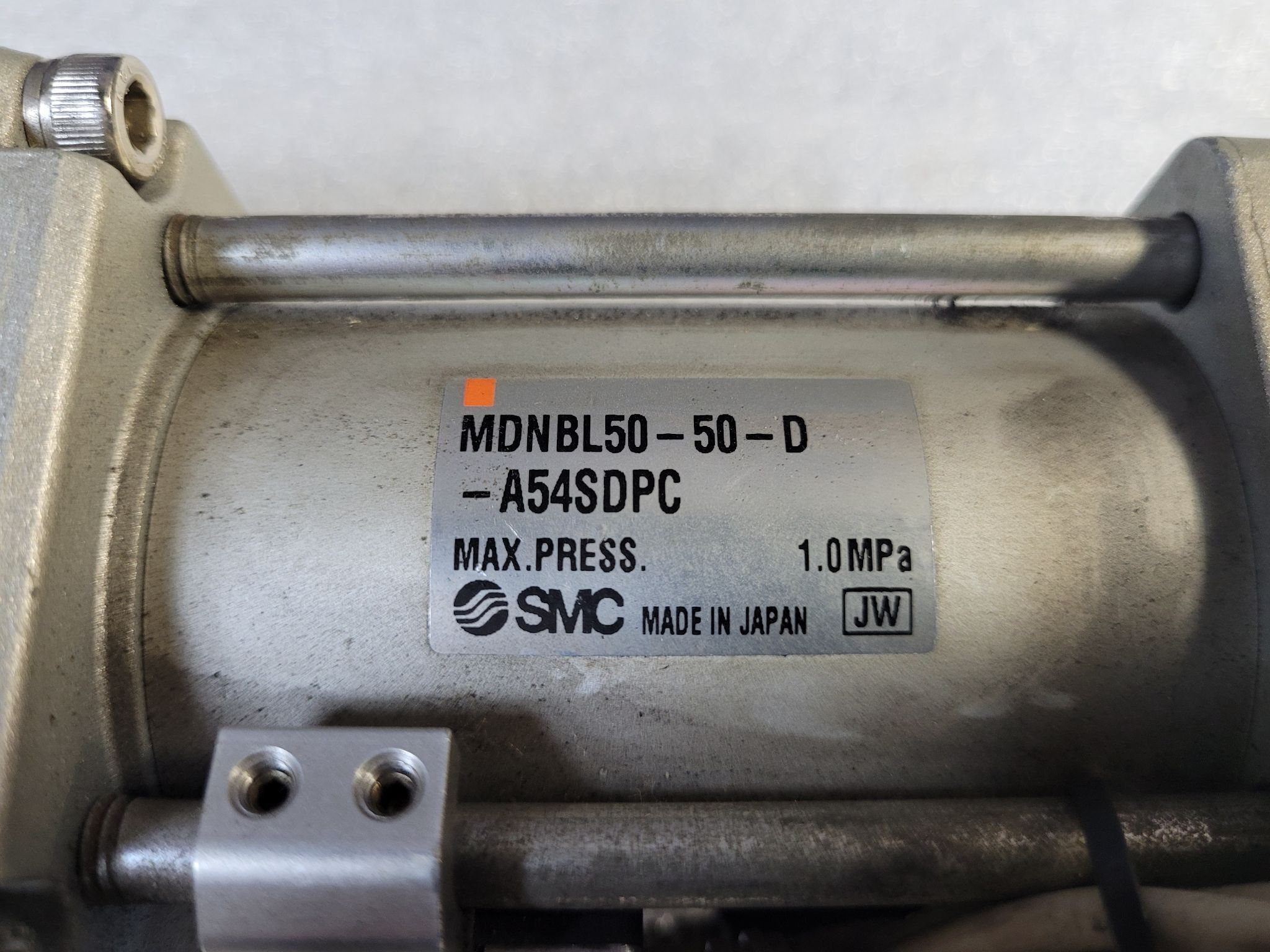 SMC MDNBL50-50-D-A54SDPC Pneumatic Cylinder USED 2