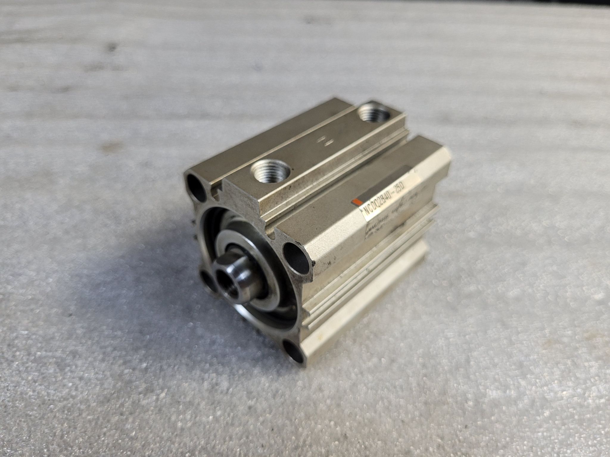 SMC NCDQ2B40-25D Compact Pneumatic Cylinder USED 0