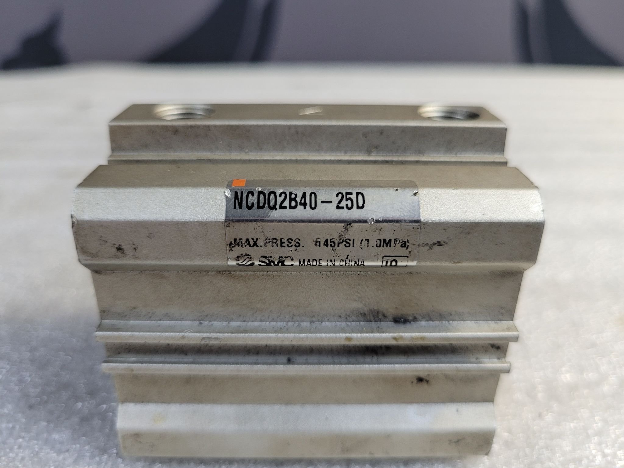 SMC NCDQ2B40-25D Compact Pneumatic Cylinder USED 2