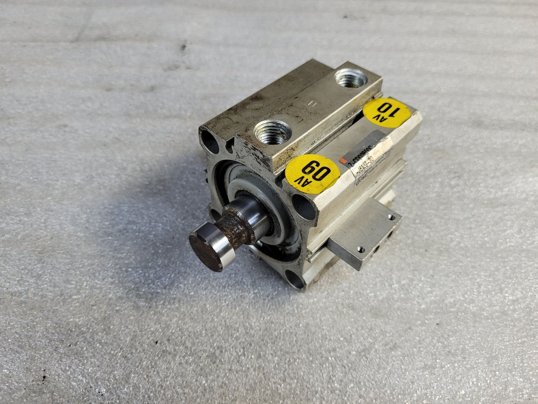 SMC Z-CDQ2B50C-J8149-30 Compact Pneumatic Cylinder USED 0