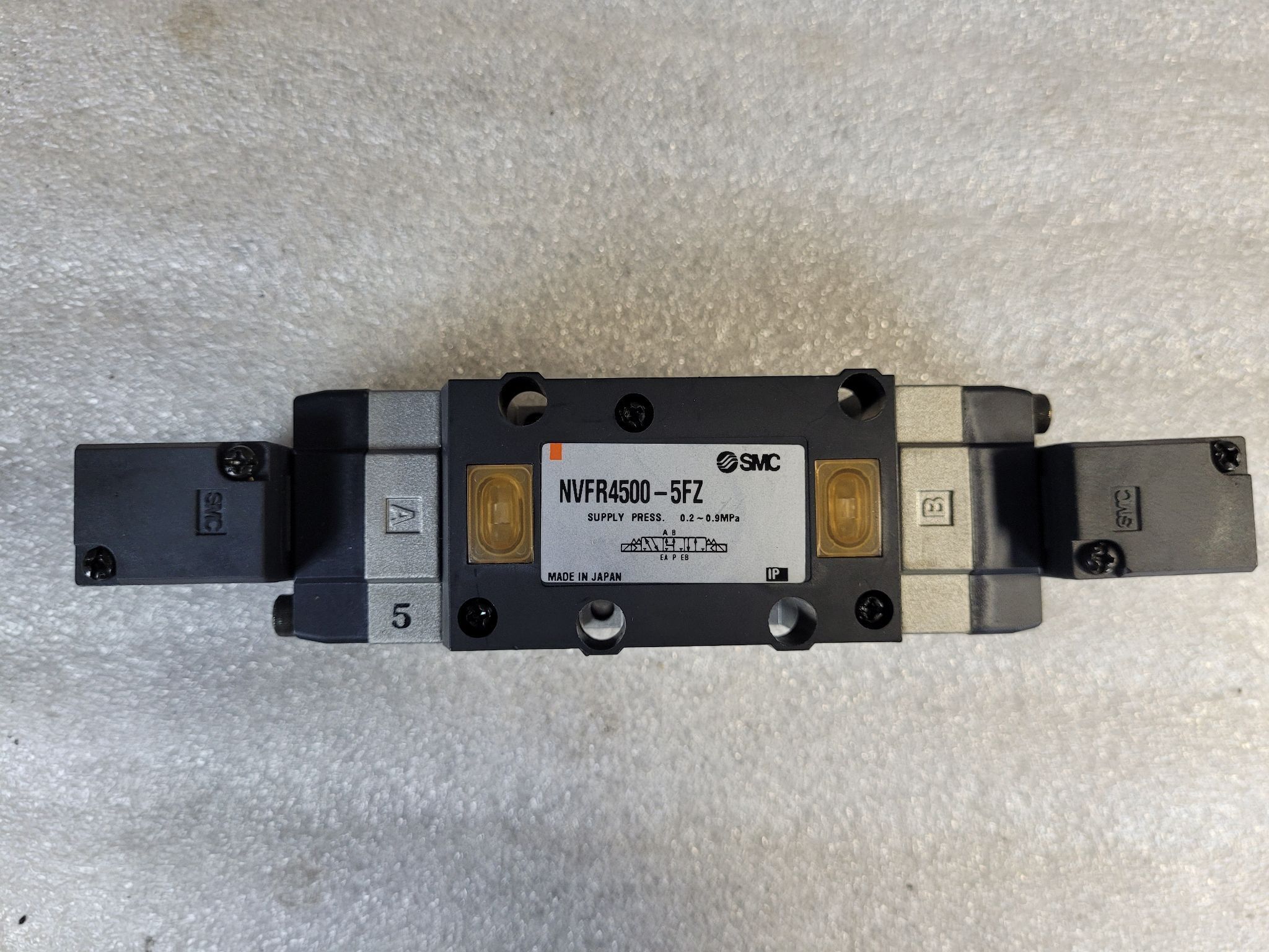 SMC NVFR4500-5FZ Solenoid Valve USED 1