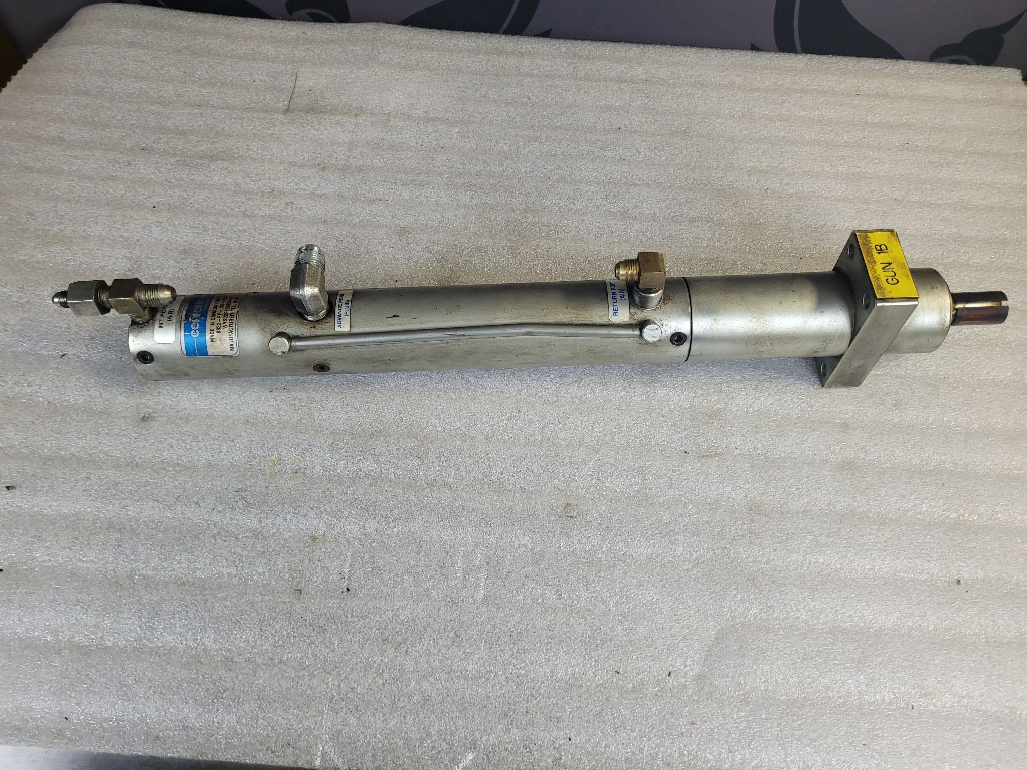 CENTERLINE WYS22FF2628NAZ1 OHMA Cylinder USED 0