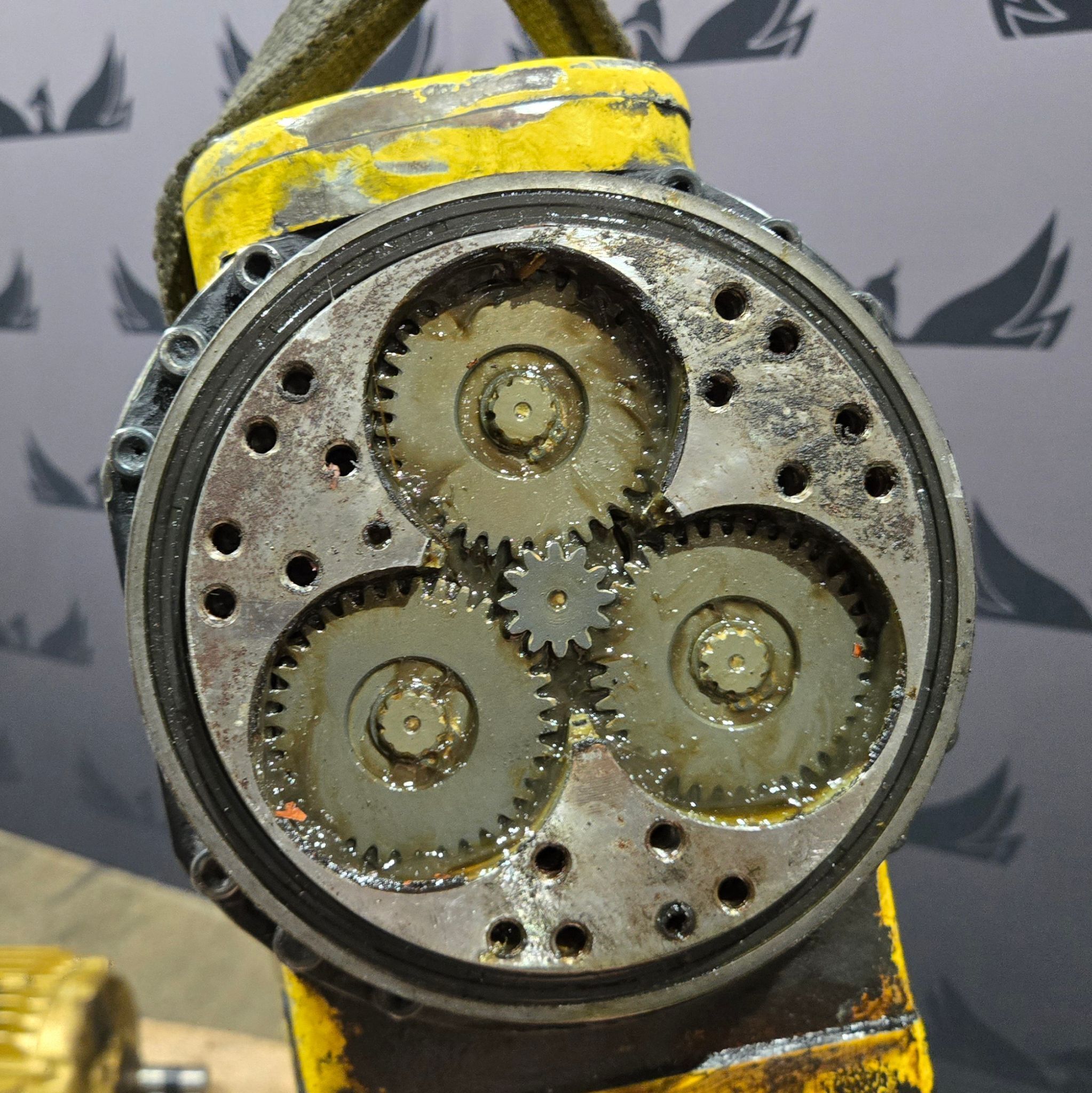 FANUC ROBOT WRIST FOR S-430iF ARM 6-AXIS INDUSTRIAL USED 2