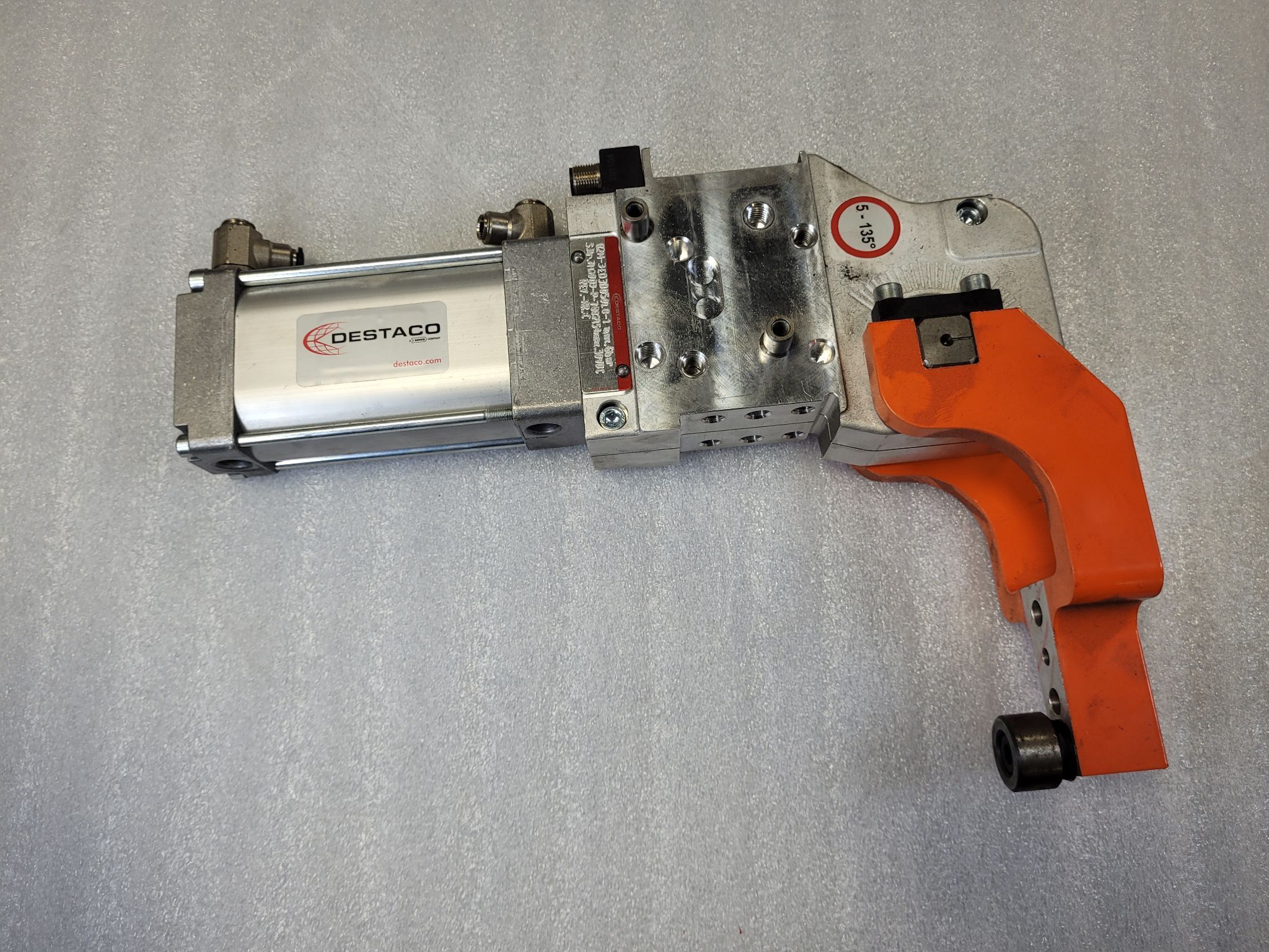 DESTACO 82-3E03005L8-1 Power Clamp USED 1