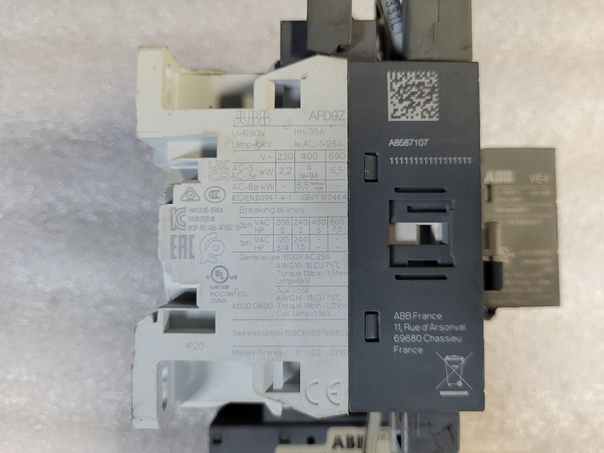 ABB AF09Z-30-10-21 Contactor w/ VE4 Interlock & TF42 Overload Relay USED 2