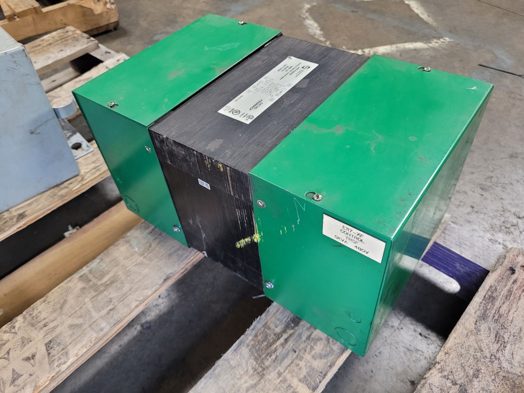 HPS FS5000ACP 480/600V - 120/240V, 5000VA, 1 PH USED 1