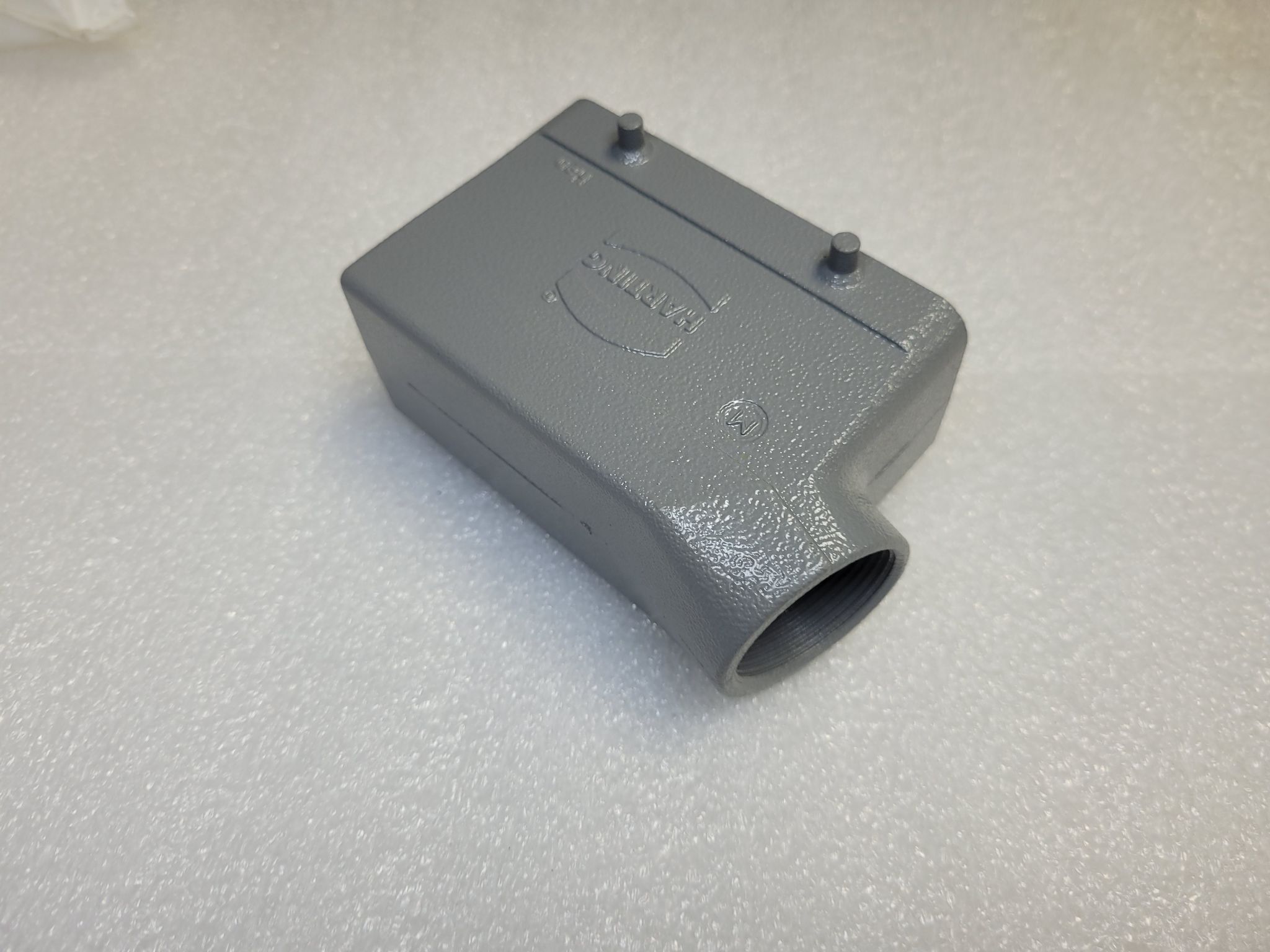 HARTING Han 16B-gs-M32 Heavy Duty Connector Hood Side Entry M32 NEW 3