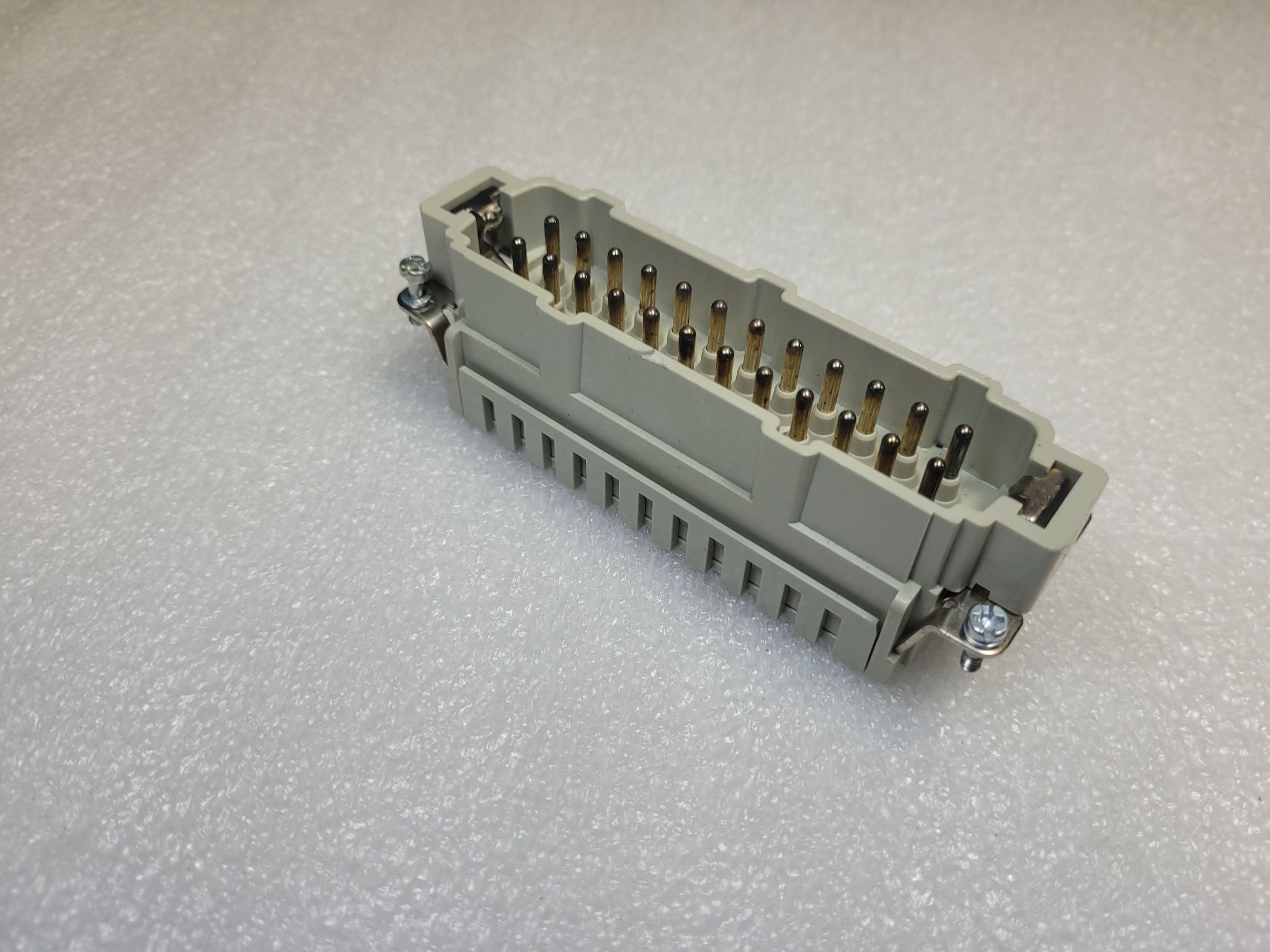 HARTING Han-24ES-STI Male Connector Insert 24-Pin 16A 500V NEW 1