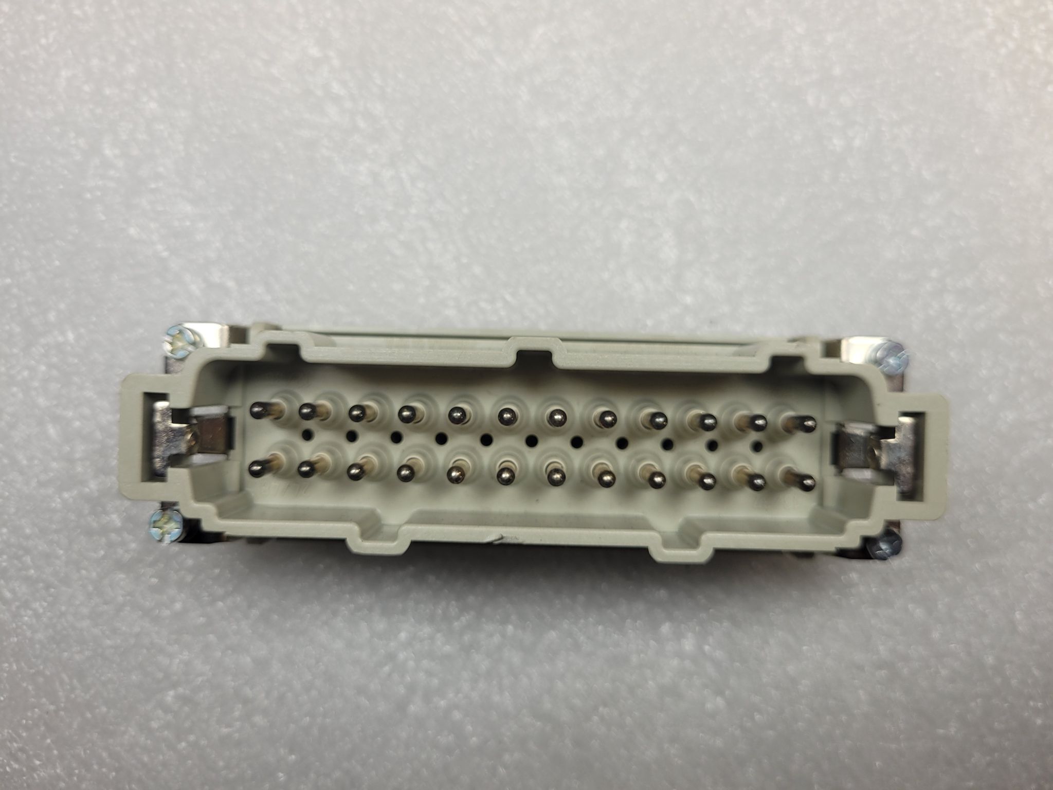 HARTING Han-24ES-STI Male Connector Insert 24-Pin 16A 500V NEW 2
