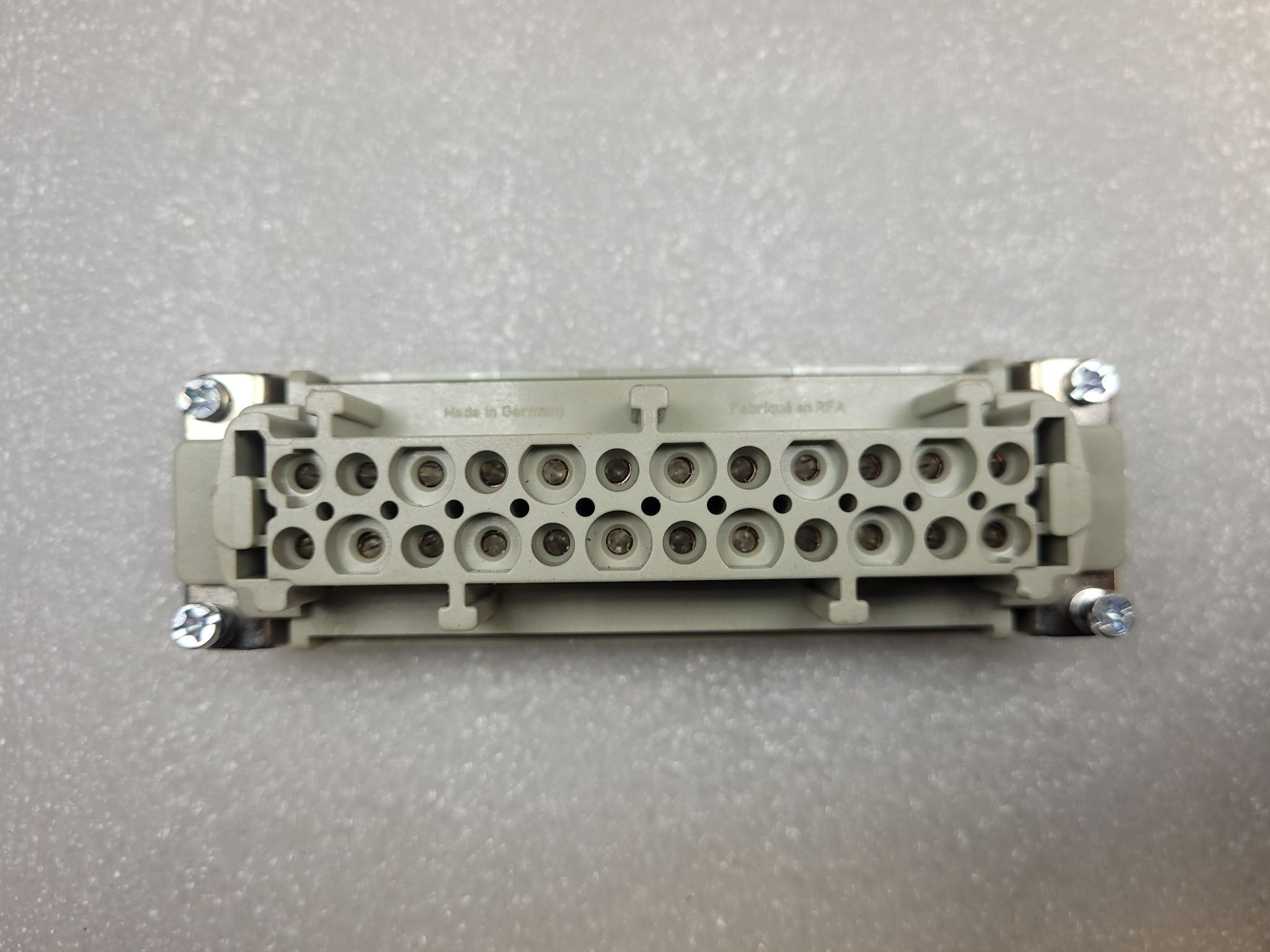 HARTING HAN-24ES-BU Connector Insert Female 24-Position NEW 3