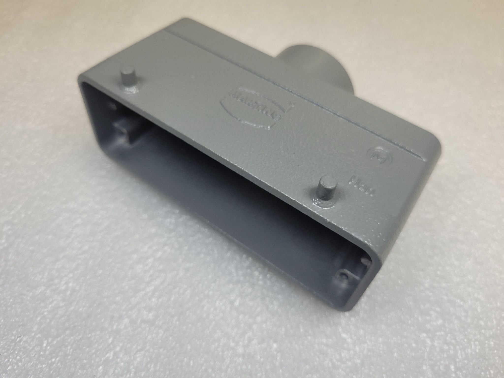 HARTING HAN-24B-GG-M32 Heavy Duty Connector Hood Top Entry M32 NEW 1