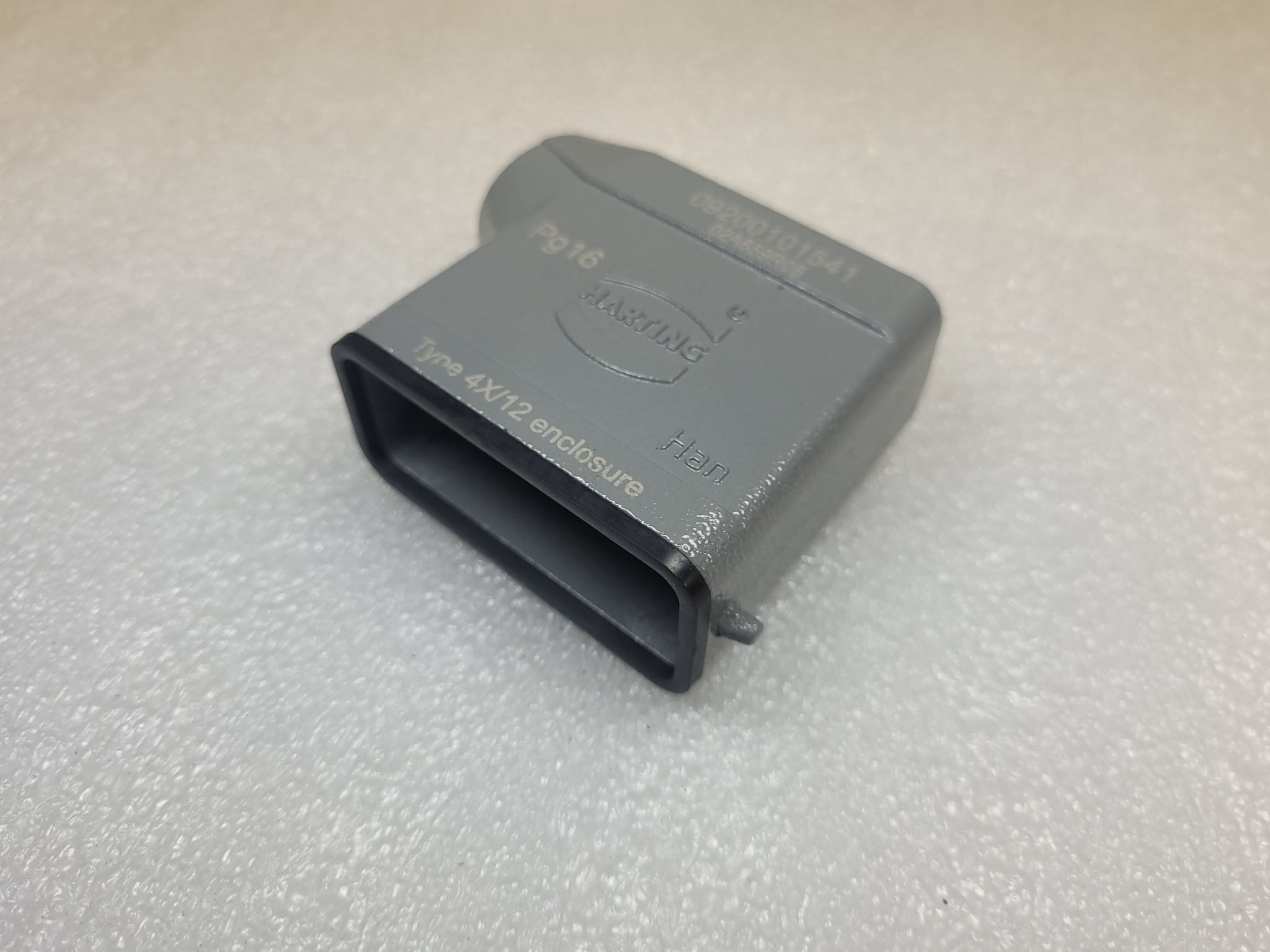 HARTING HAN-10A-GS-16 Heavy Duty Connector Hood Side Entry PG16 NEW 1