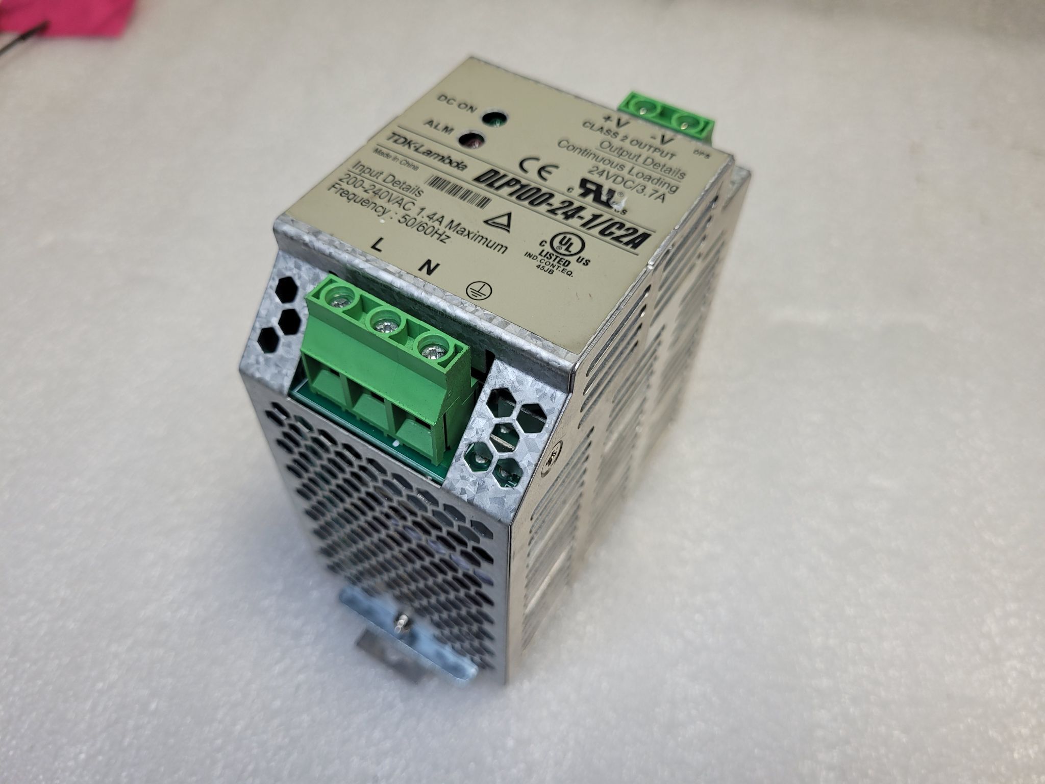 TDK-LAMBDA DLP100-24-1/C2A DIN Rail Power Supply 24VDC 3.7A USED 3