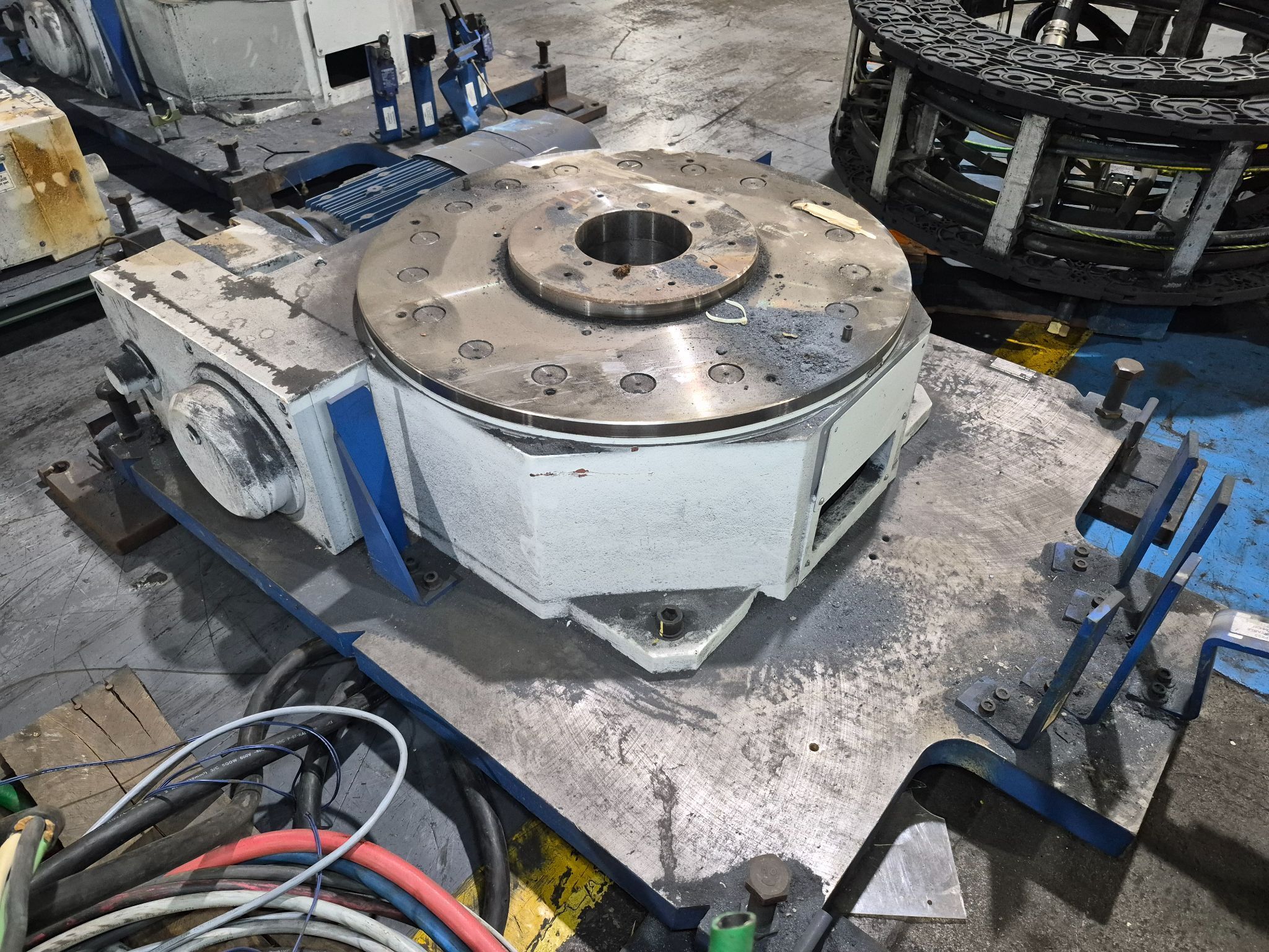 WEISS CR700CAA Heavy-Duty Rotary Indexing Table USED 1