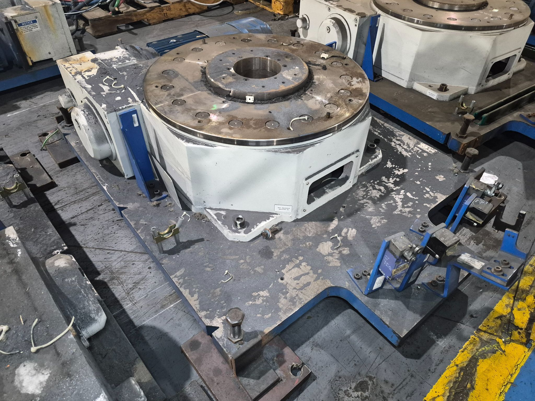 WEISS CR700CAA Heavy-Duty Rotary Indexing Table USED 1