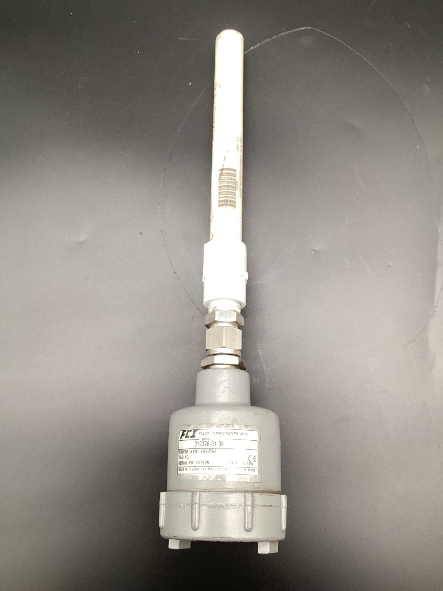FCI 019376‑01‑06 Industrial Flow Switch USED 1