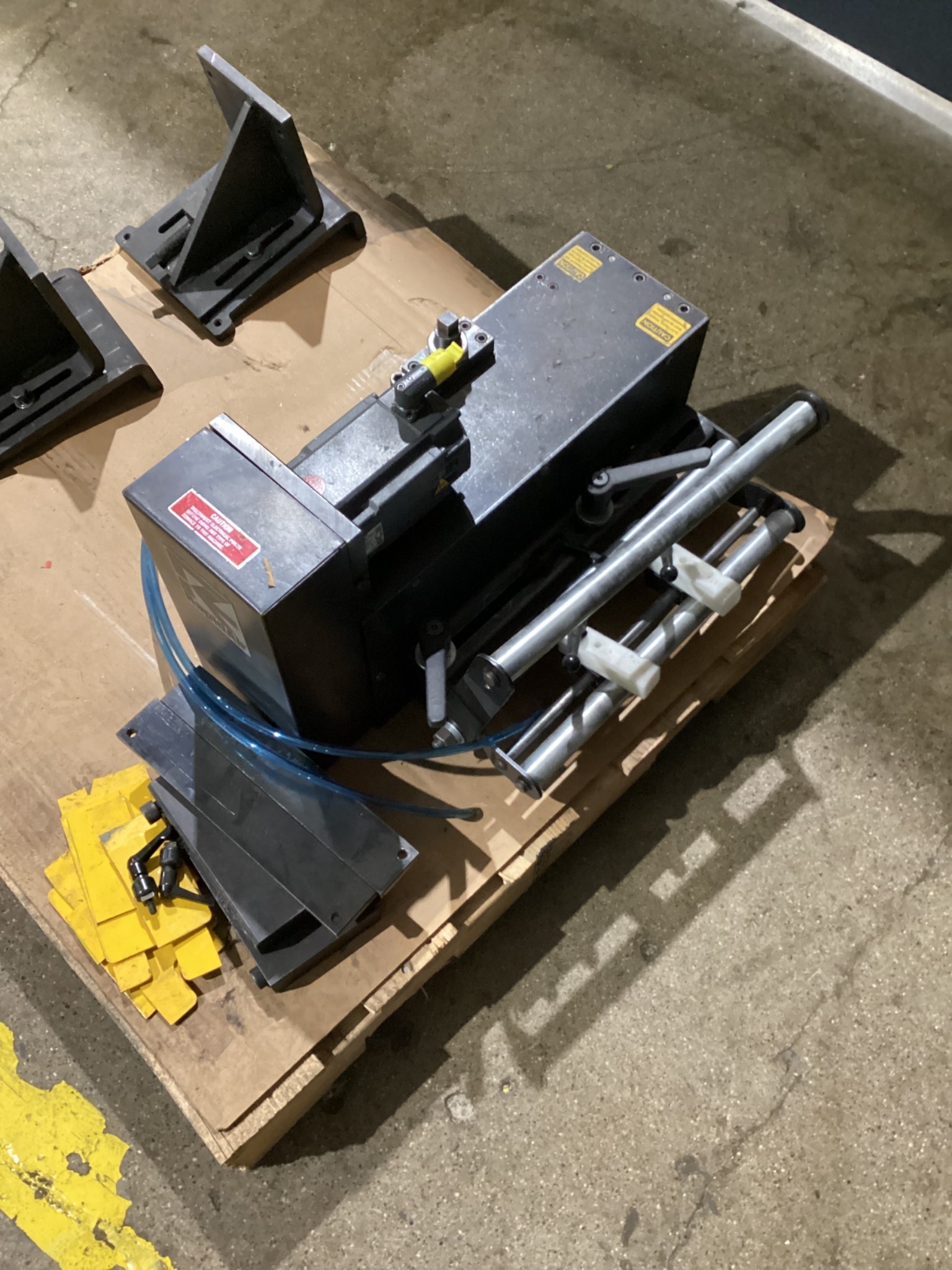 RAPID AIR 112D 8" Coil Feeder Max 0.085" USED - AS-IS 6