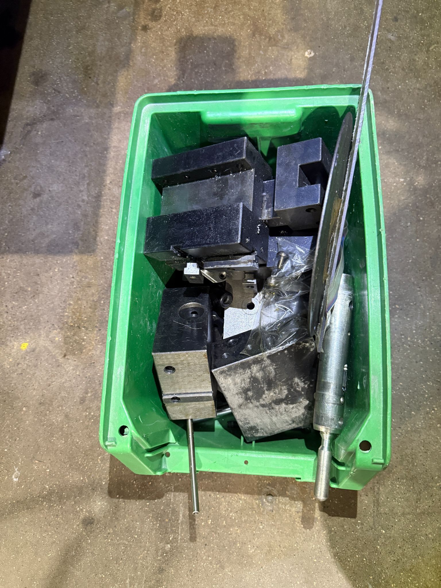 1996 HYUNDAI HIT-8G CNC LATHE - USED 4