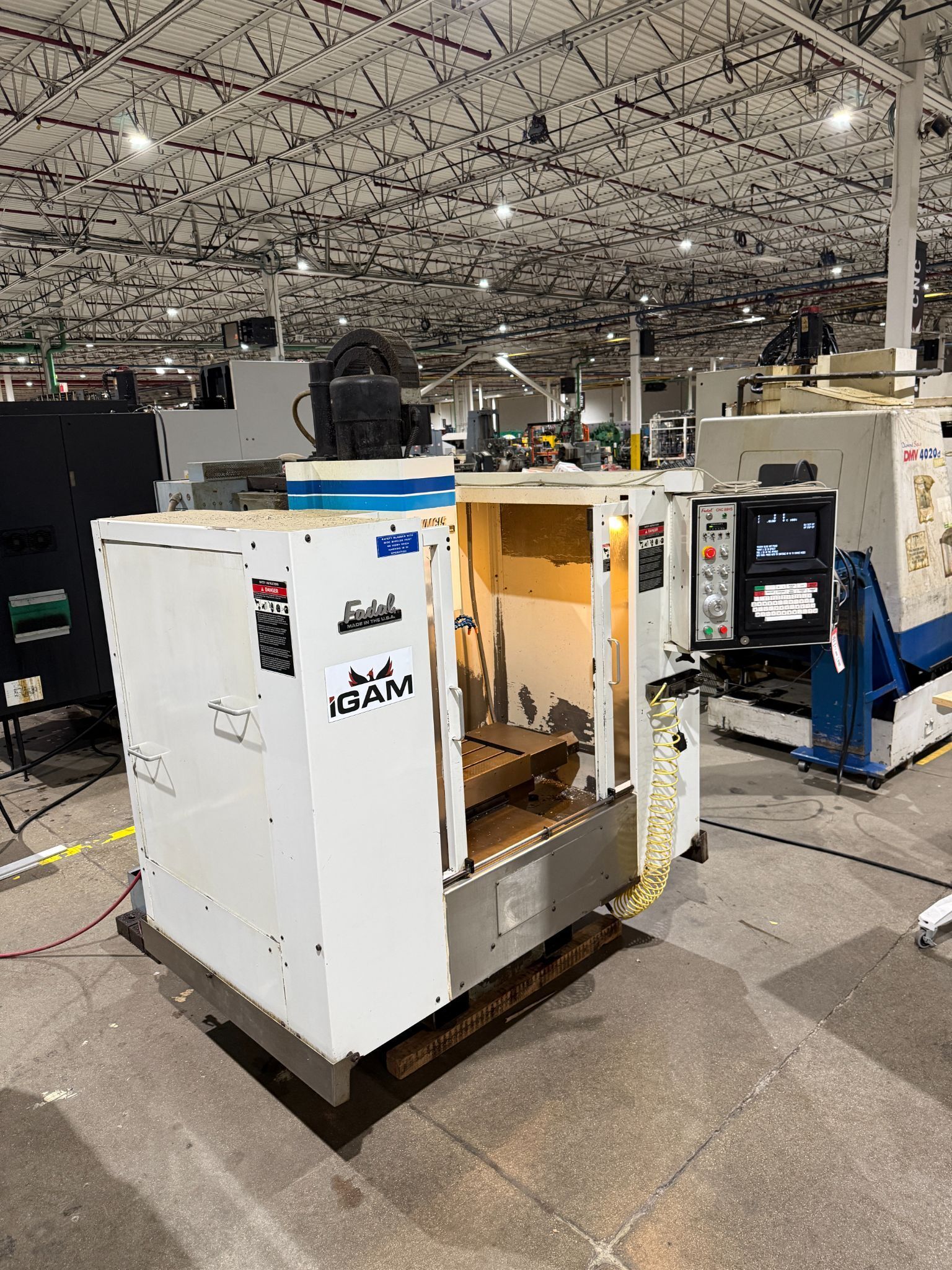 FADAL VMC-15RT CNC Machines 1