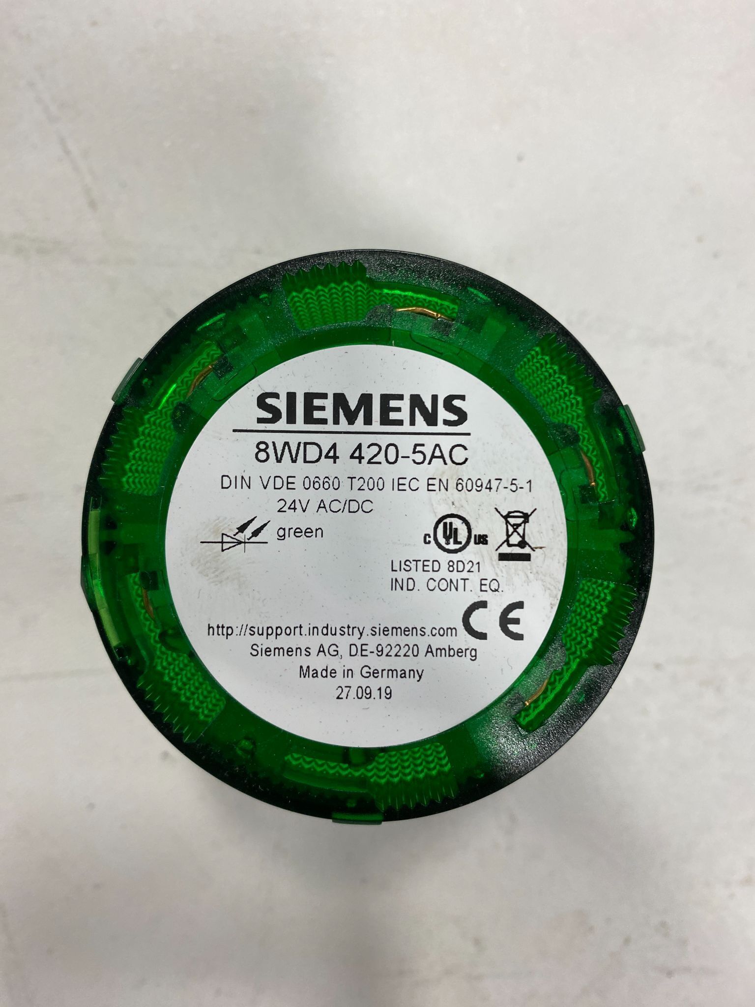 SIEMENS 8WD4 420 5AC SIGNAL COLUMN LIGHT NEW 0