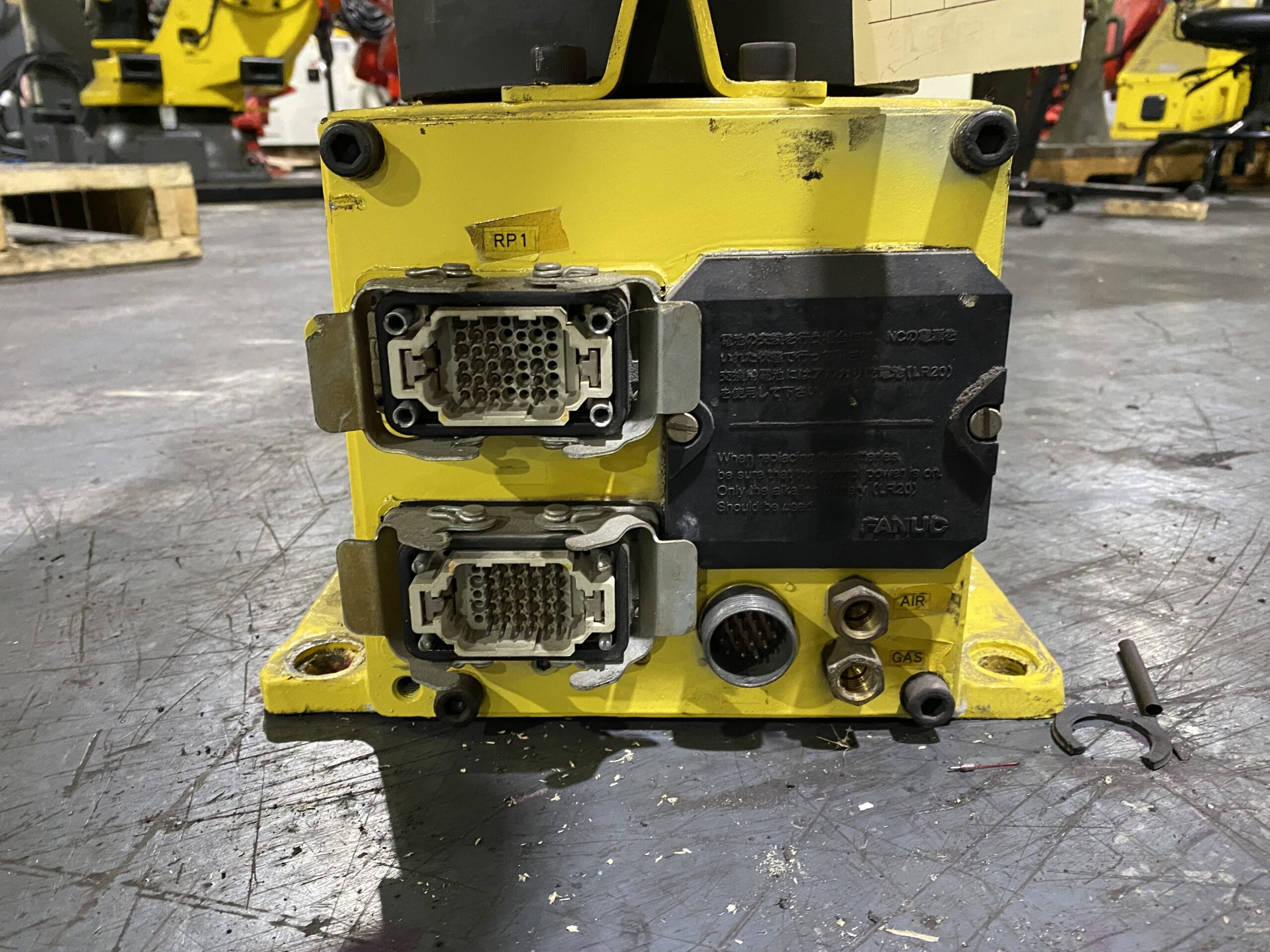 FANUC - ArcMate 100iB w/ R-J3iB Controls USED 2