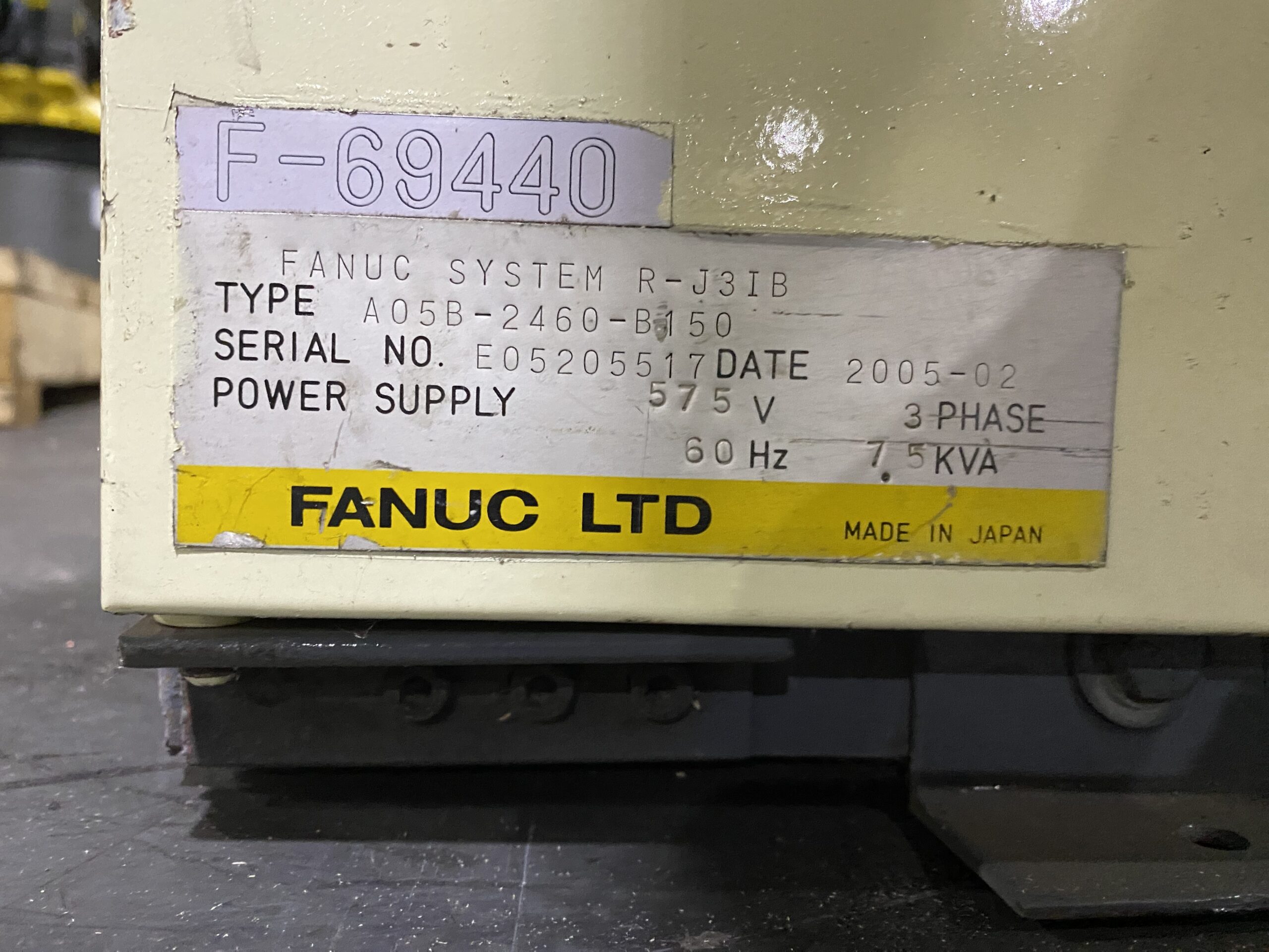 FANUC - ArcMate 100iB w/ R-J3iB Controls USED 8