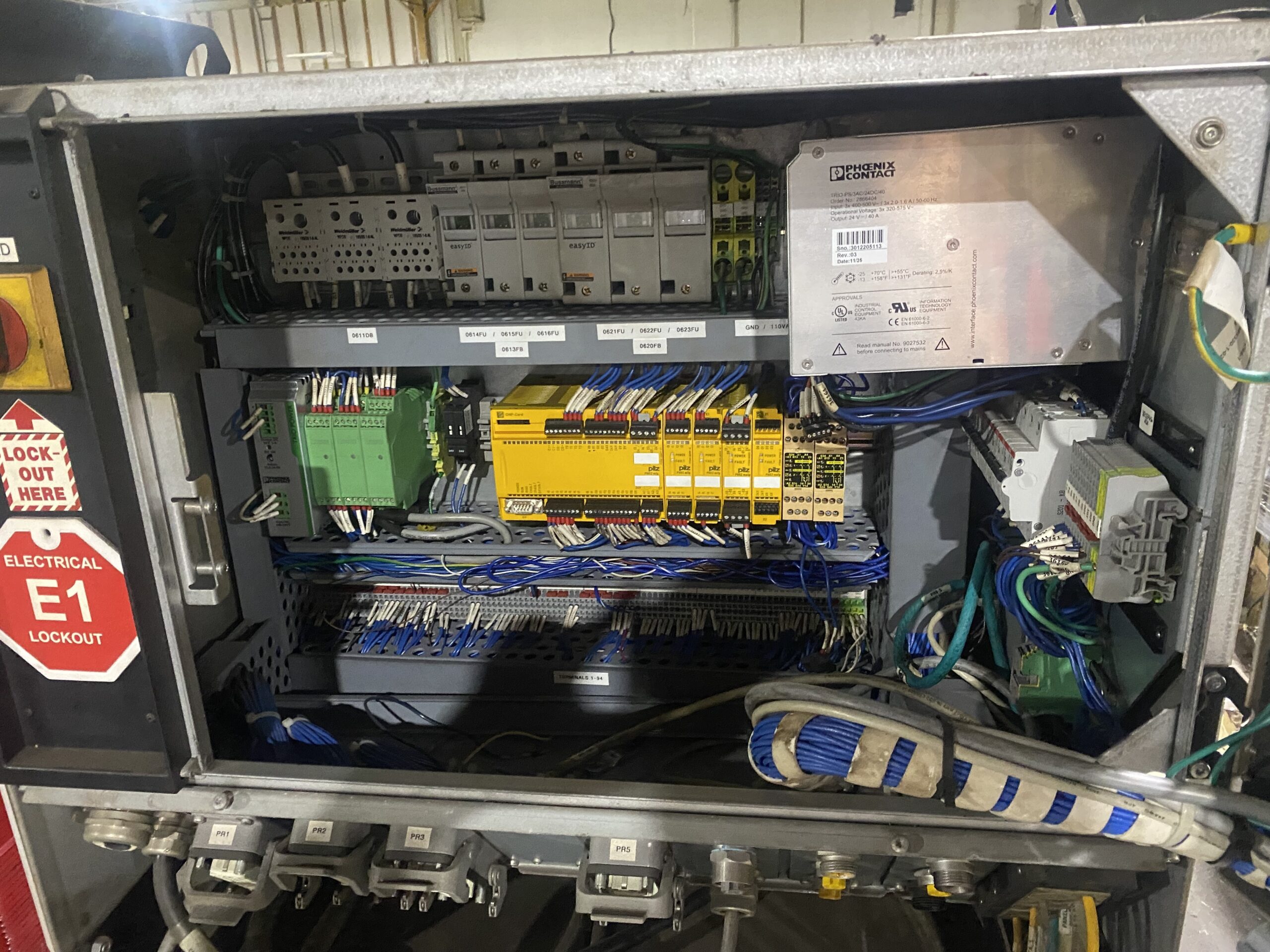 ABB - IRC5 M2004 Controls PARTS ONLY 4