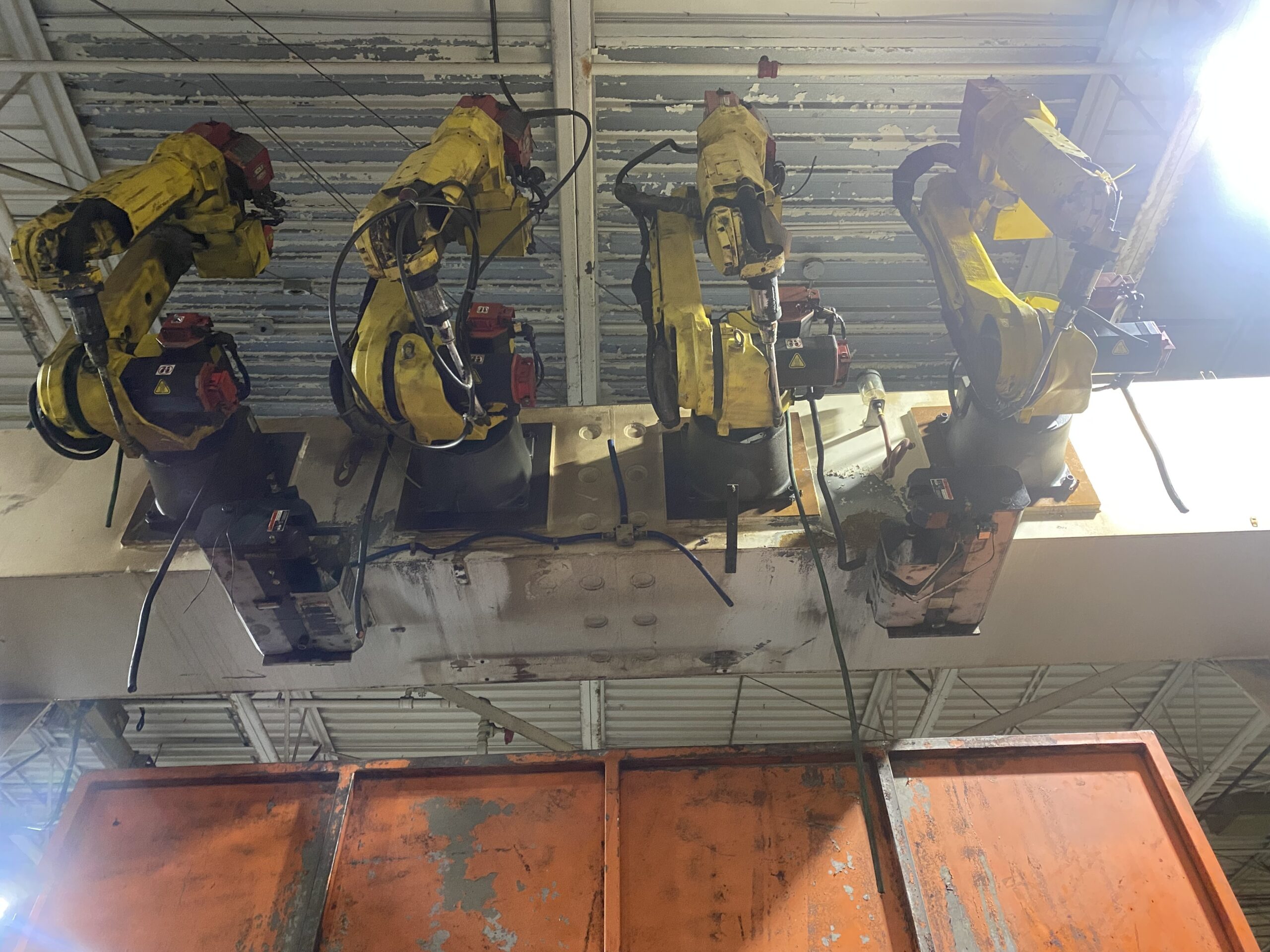 EASOM Ferris Wheel Trunnion w/ 4 Overhead ArcMate 120iC Robots AS-IS 1