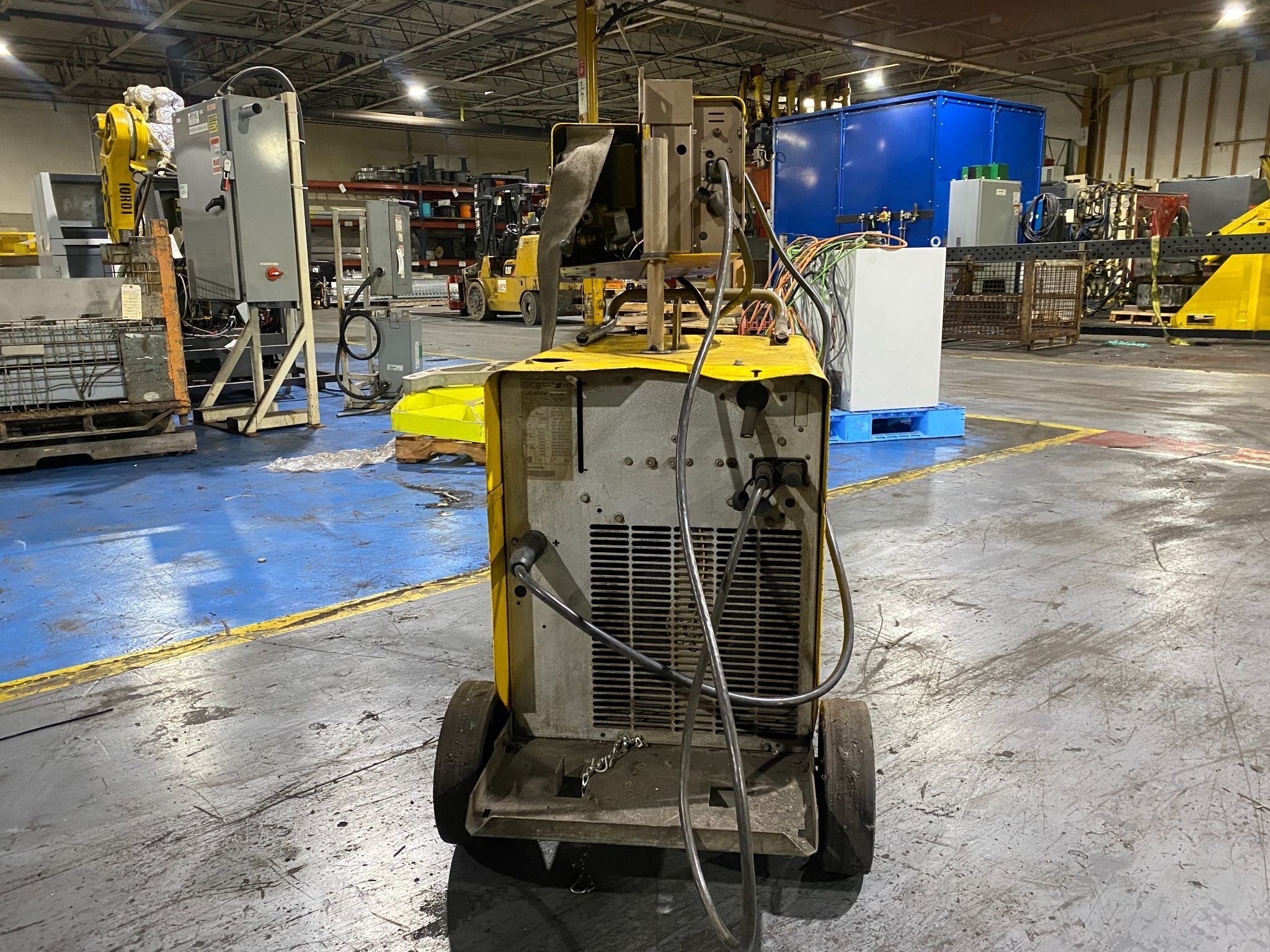 ESAB - LUD 450W Welder equipped w/ MEK 44C Wire feeder PARTS ONLY 1