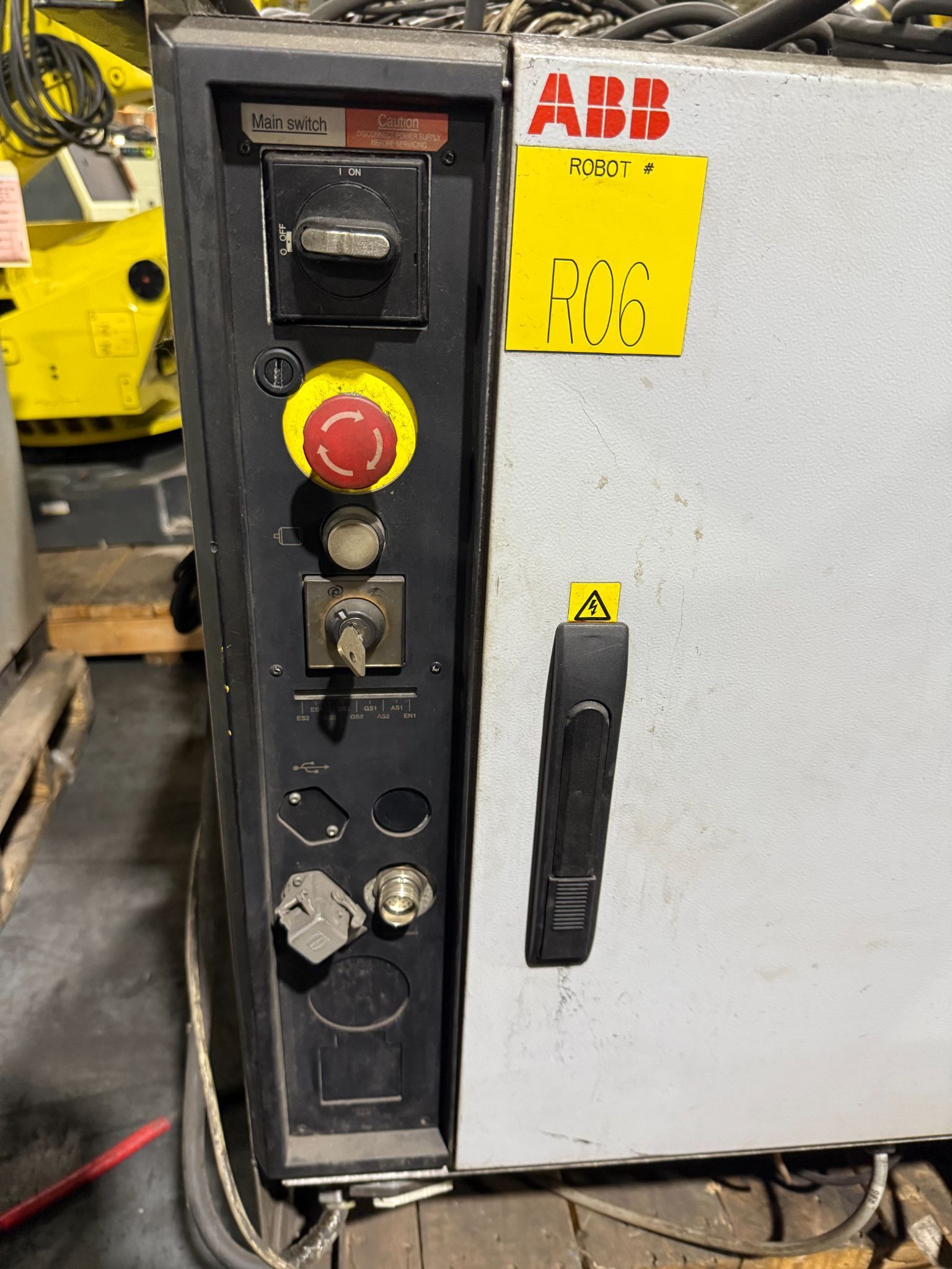ABB IRC5 M2004 Robot Controller USED AS‑IS 1
